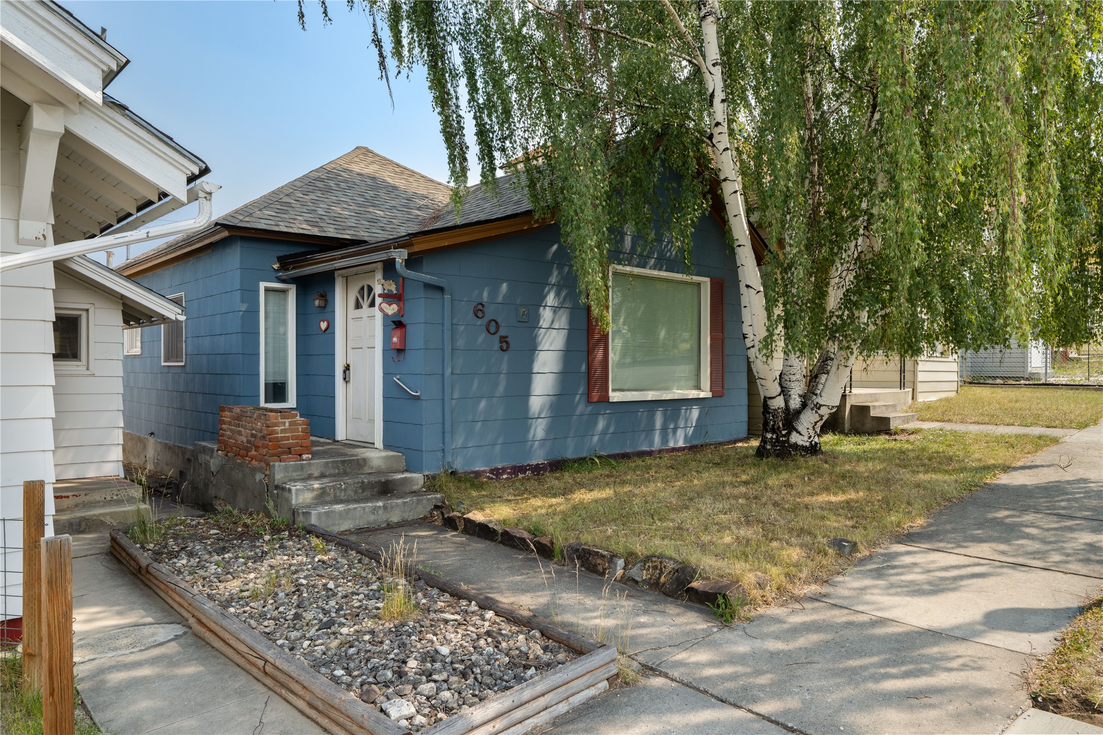 605 Walnut Street — photo