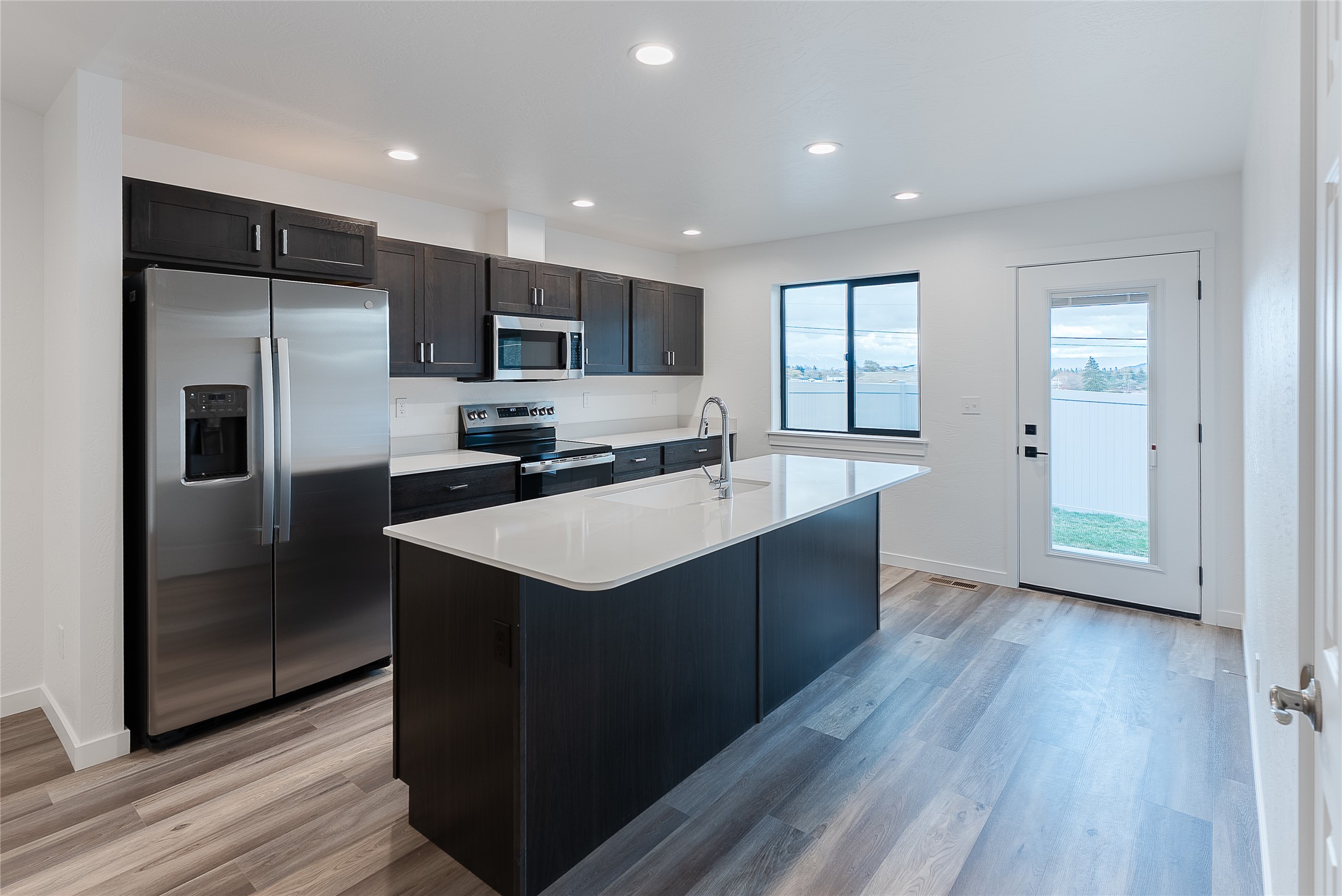 133 Peaks View Loop, Kalispell, MT 59901 — photo 2