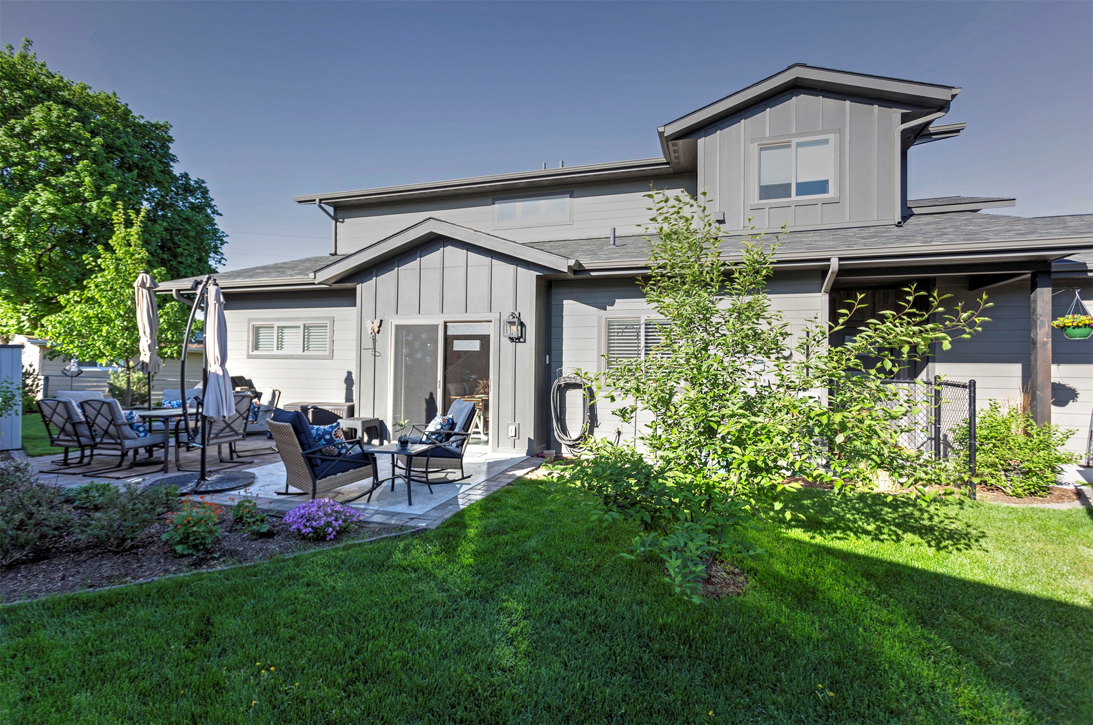 2770 Hamilton Way B — photo