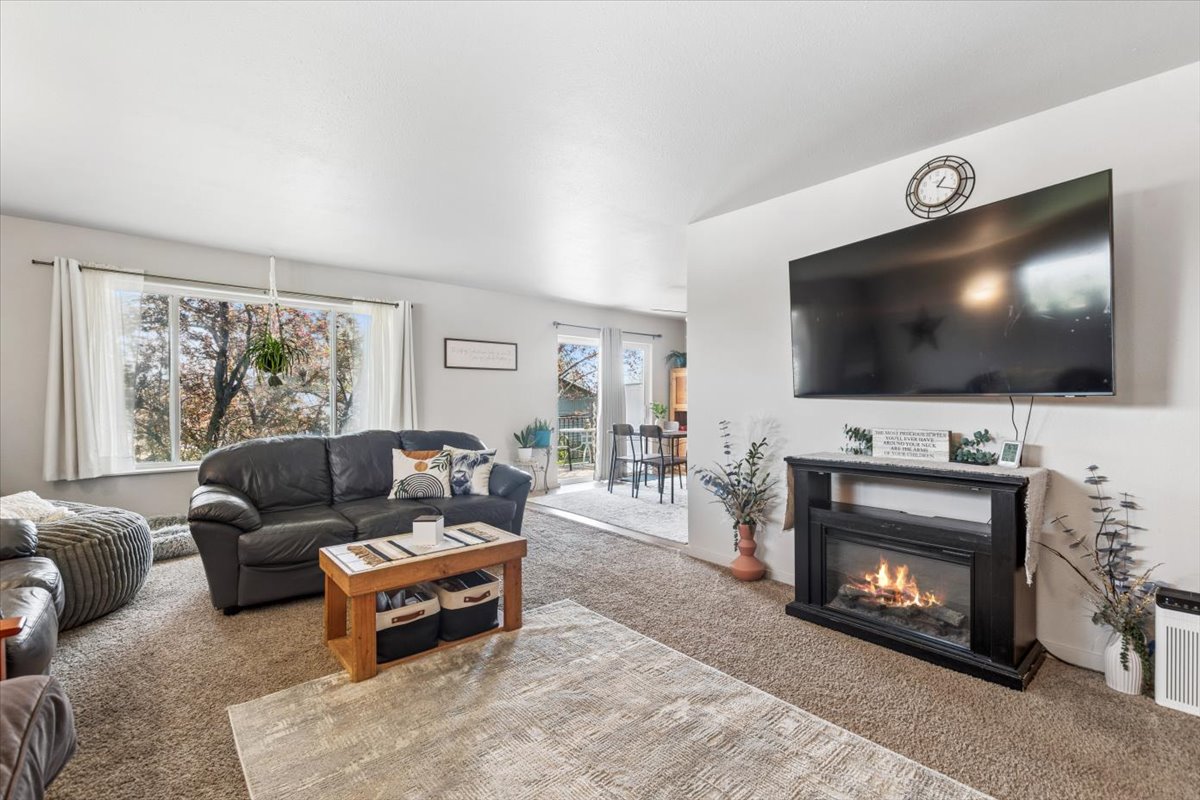 311 Kelly Road a3 — photo