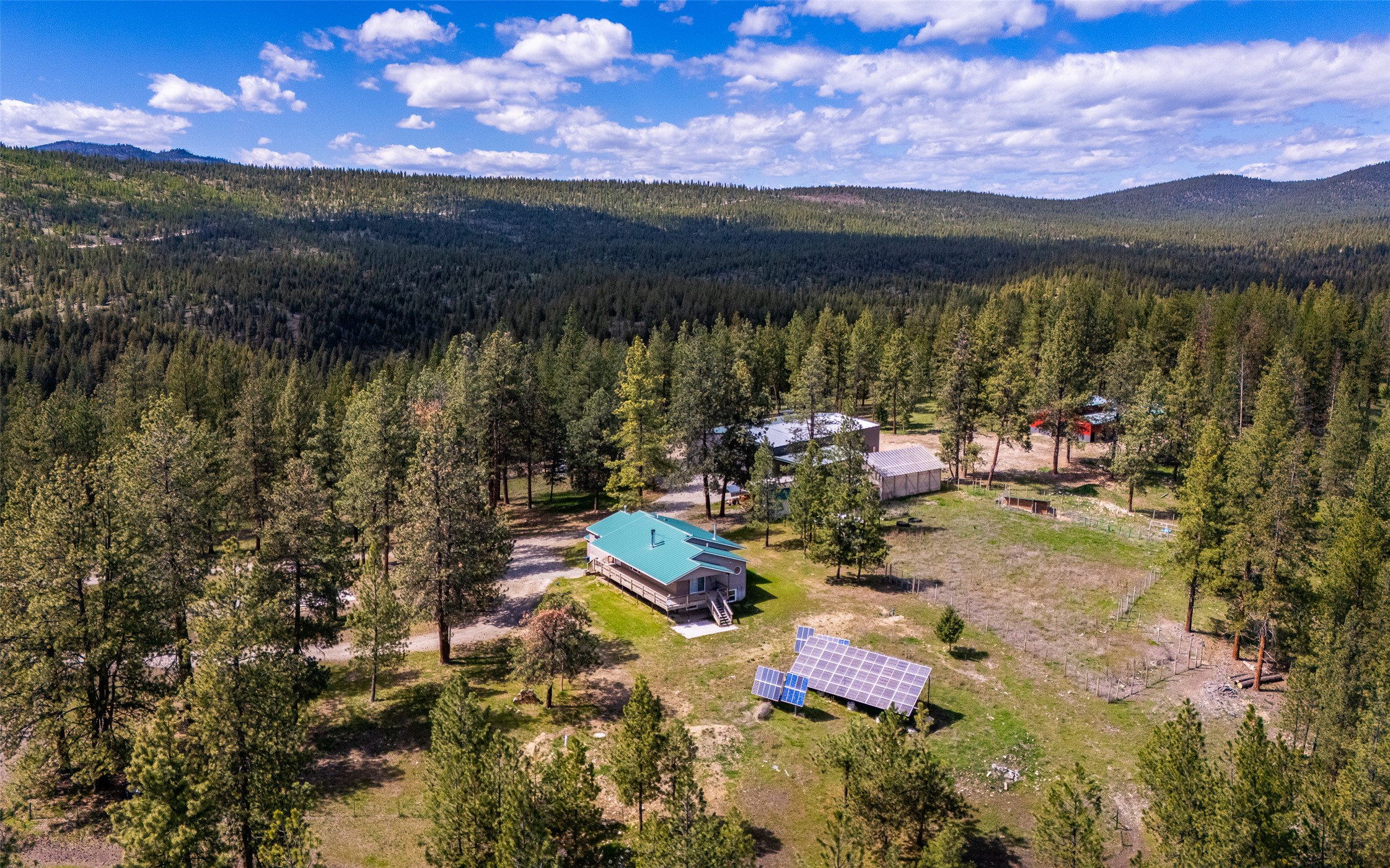 3185 Hubbart Dam Road — photo