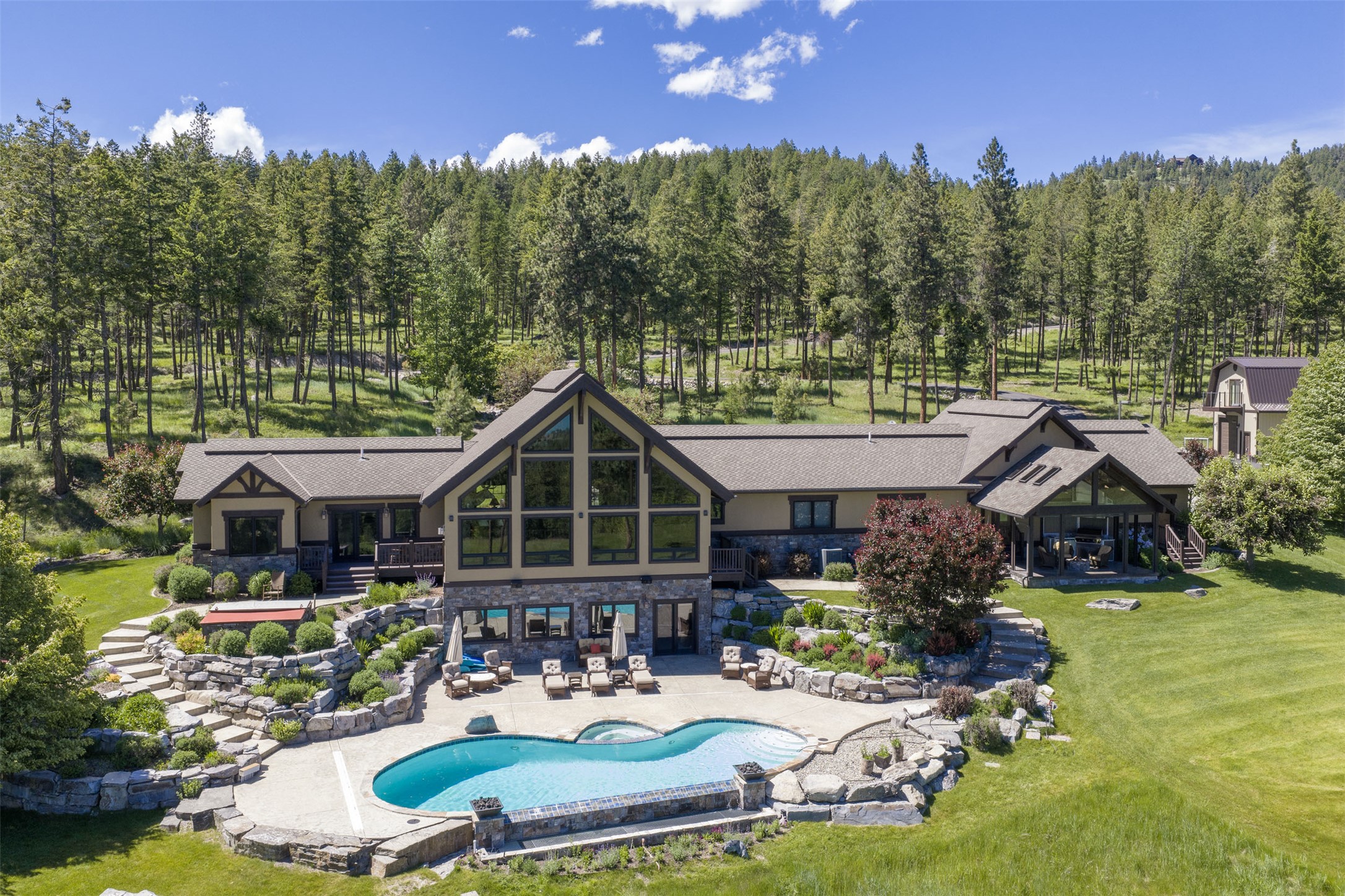 150 Coyote Ridge — photo