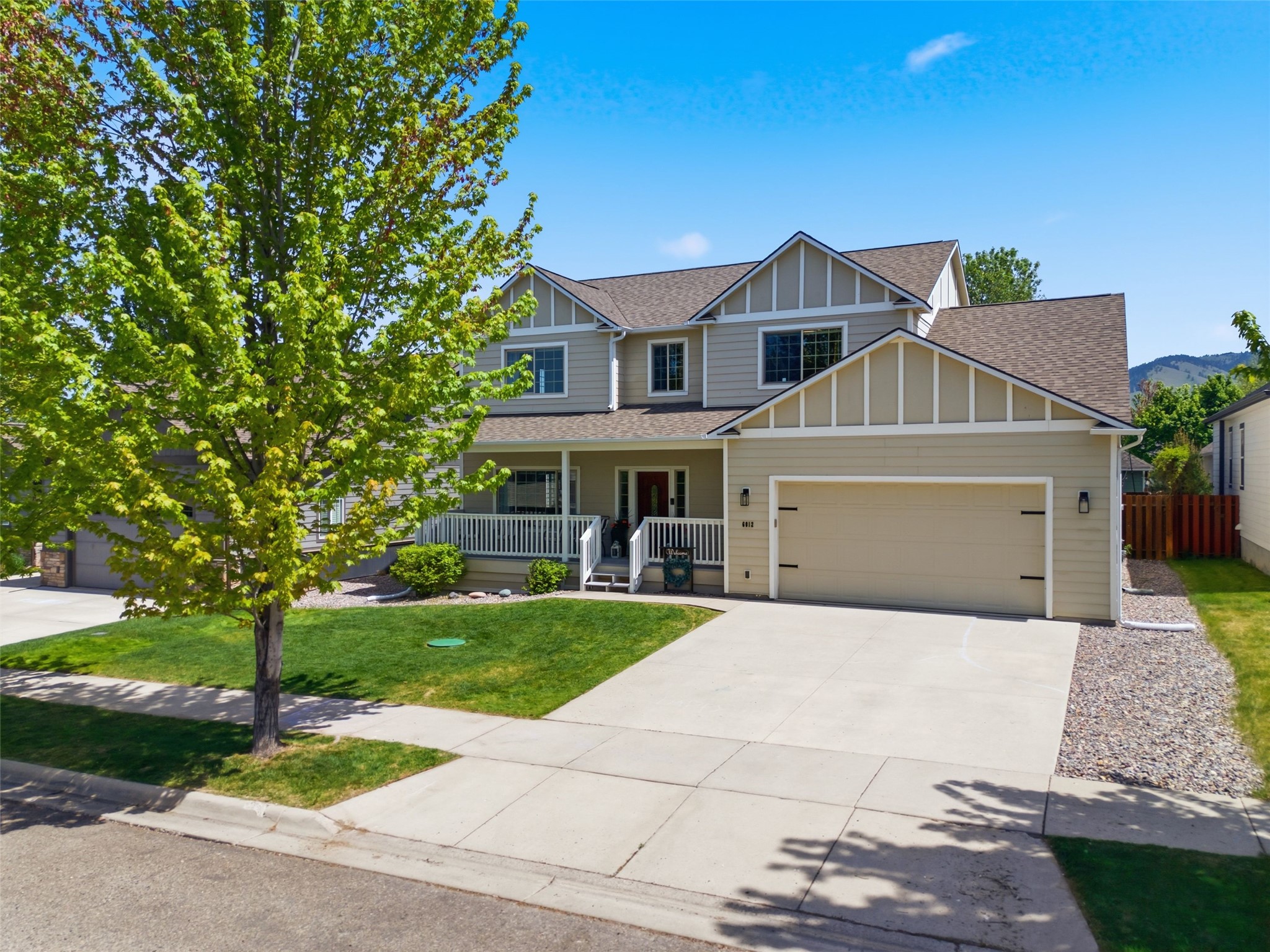 6012 Hobson Lane — photo