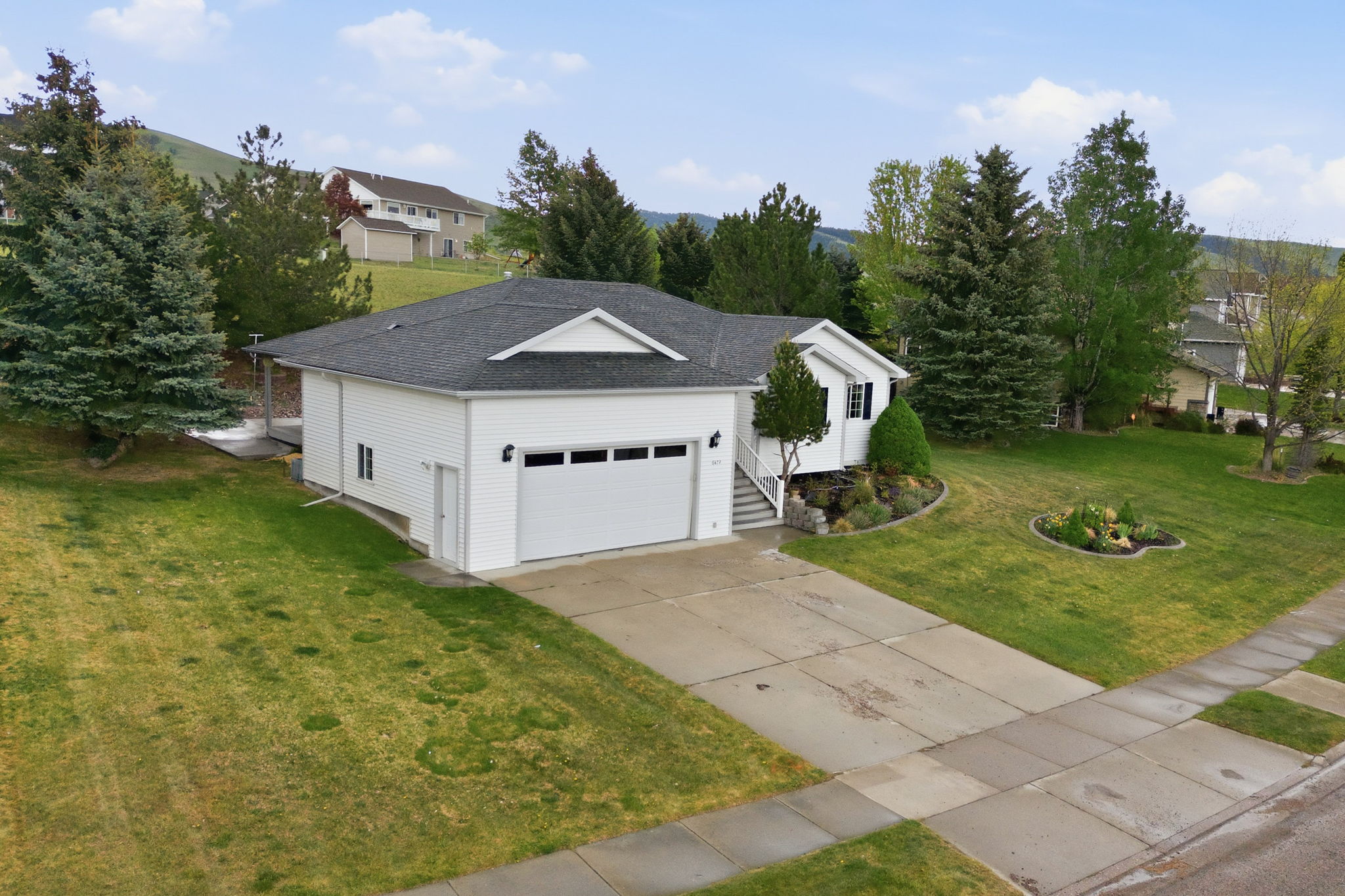 6872 Joy Drive — photo