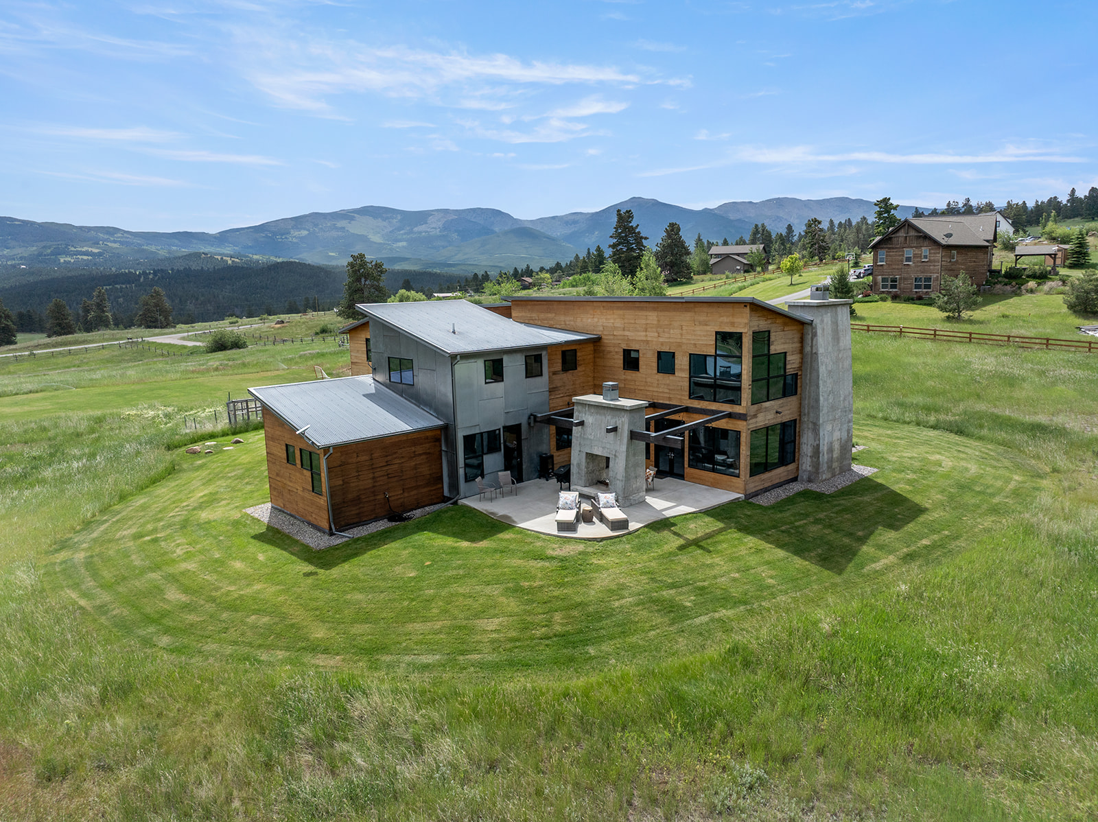 2 Finn Mountain Road — photo