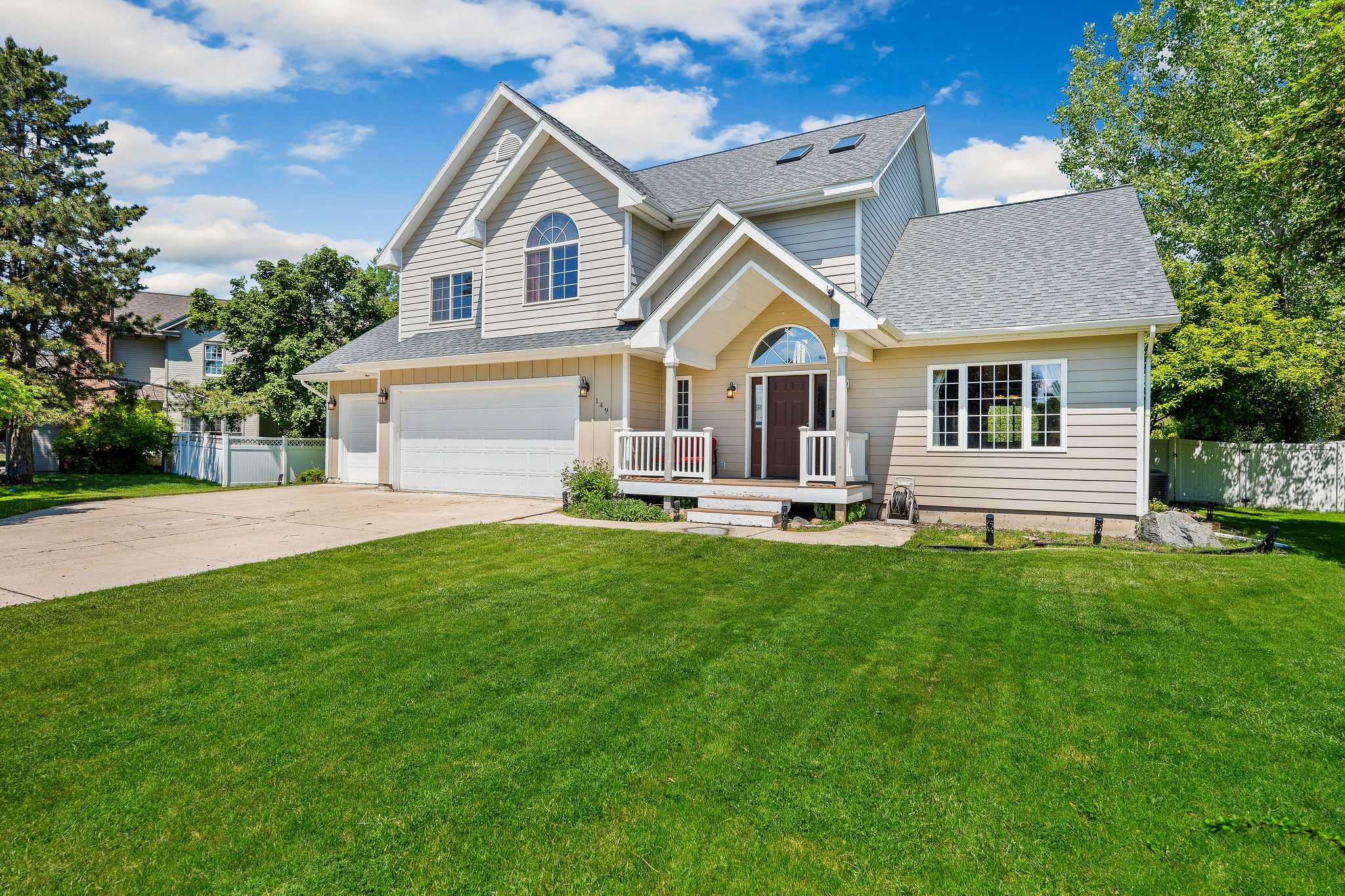 149 River View Drive — photo