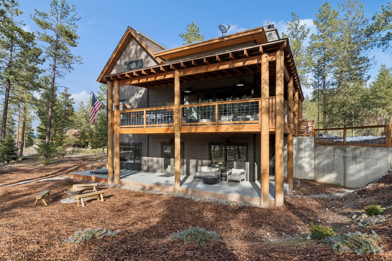 30 Boulder Lane — photo
