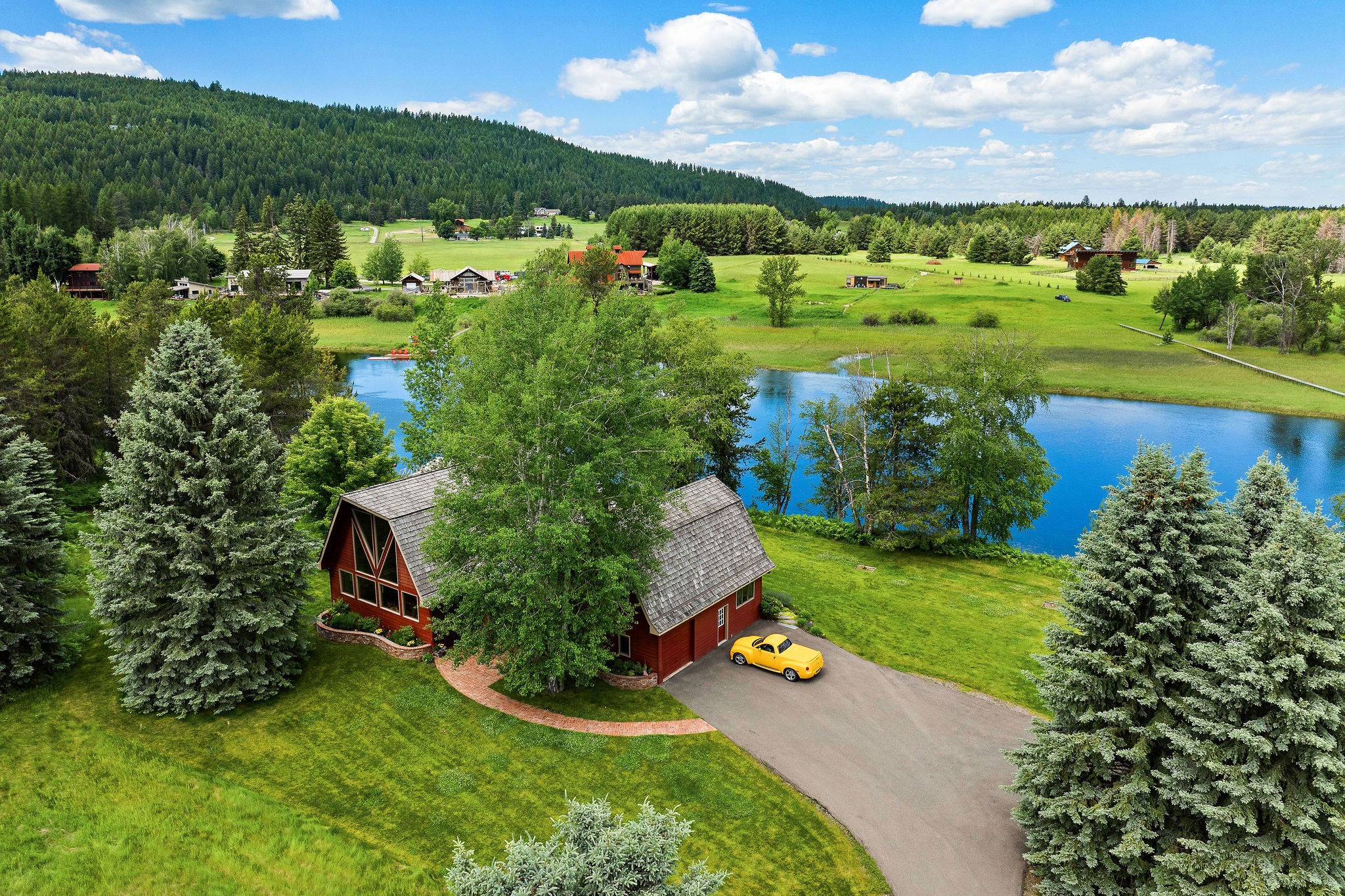 1160 Swan Horseshoe Drive — photo