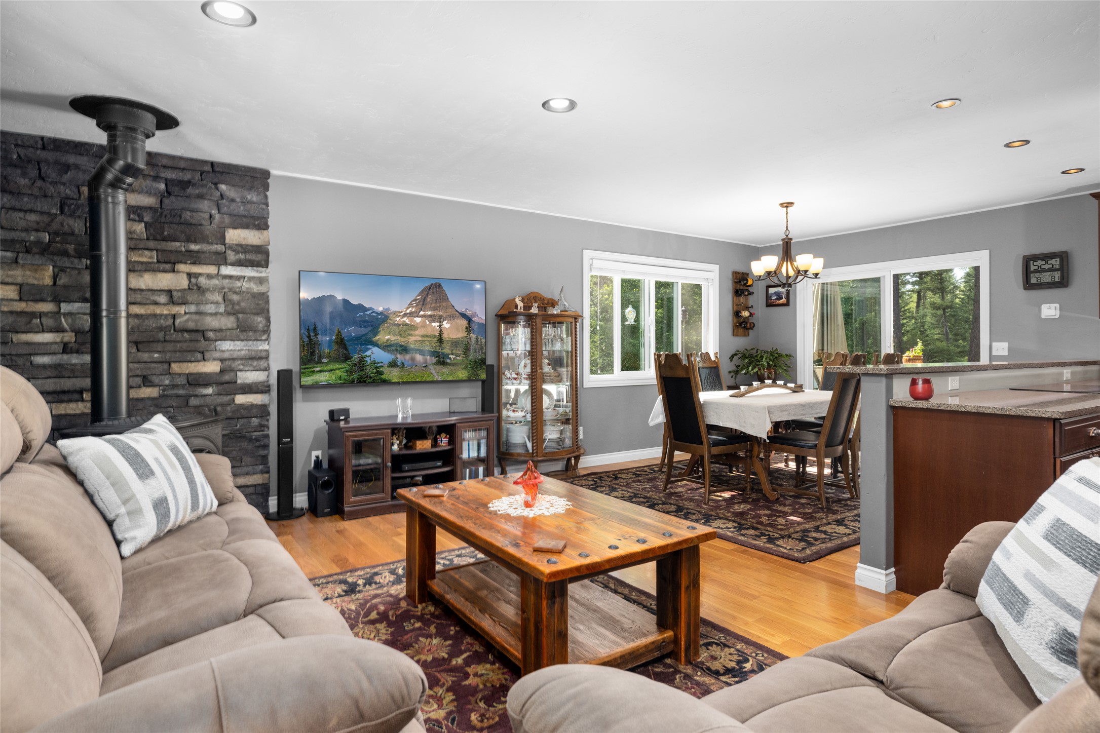 516 Peaceful Drive — photo