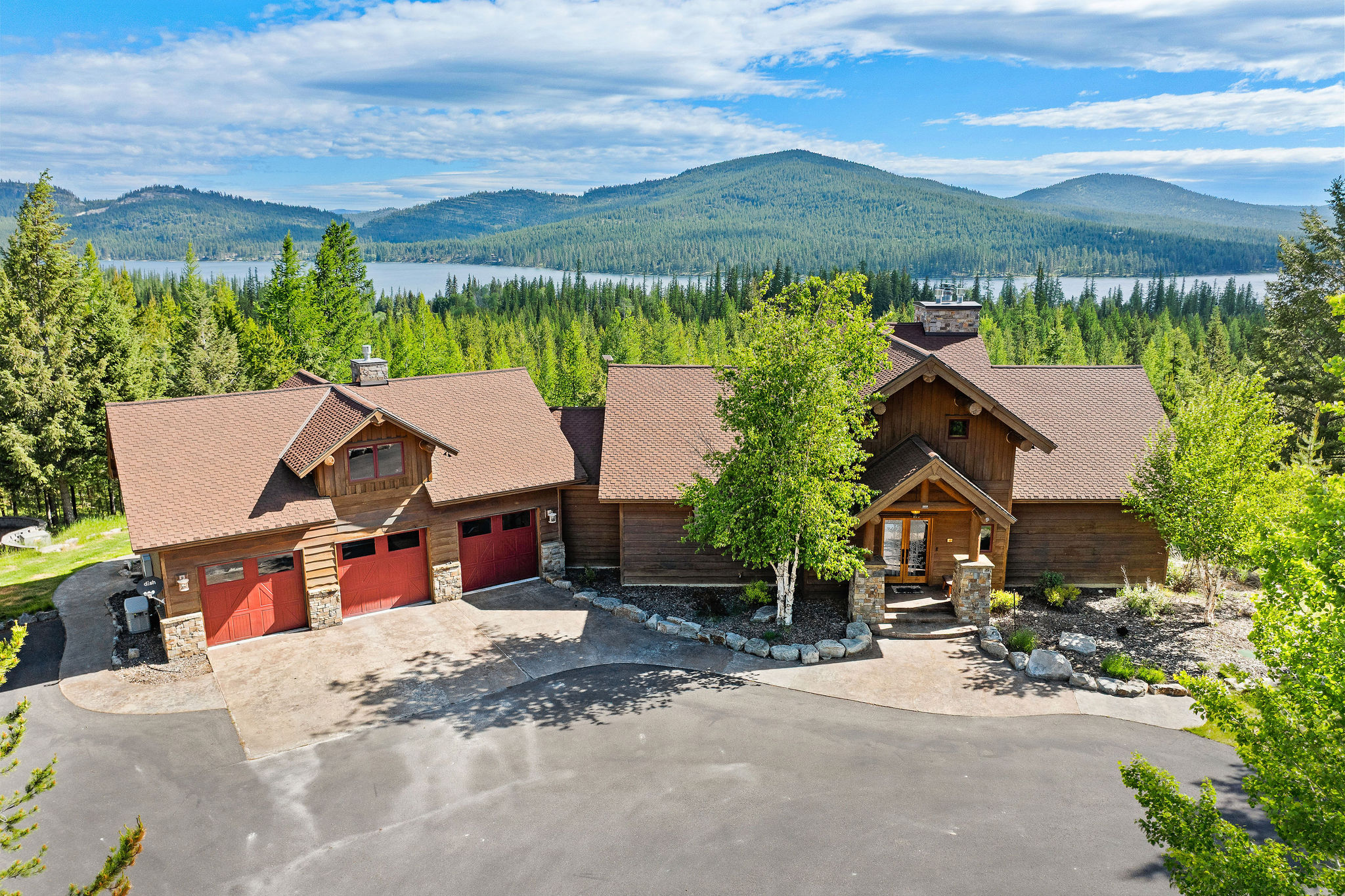 1145 S McGregor Lake Road — photo