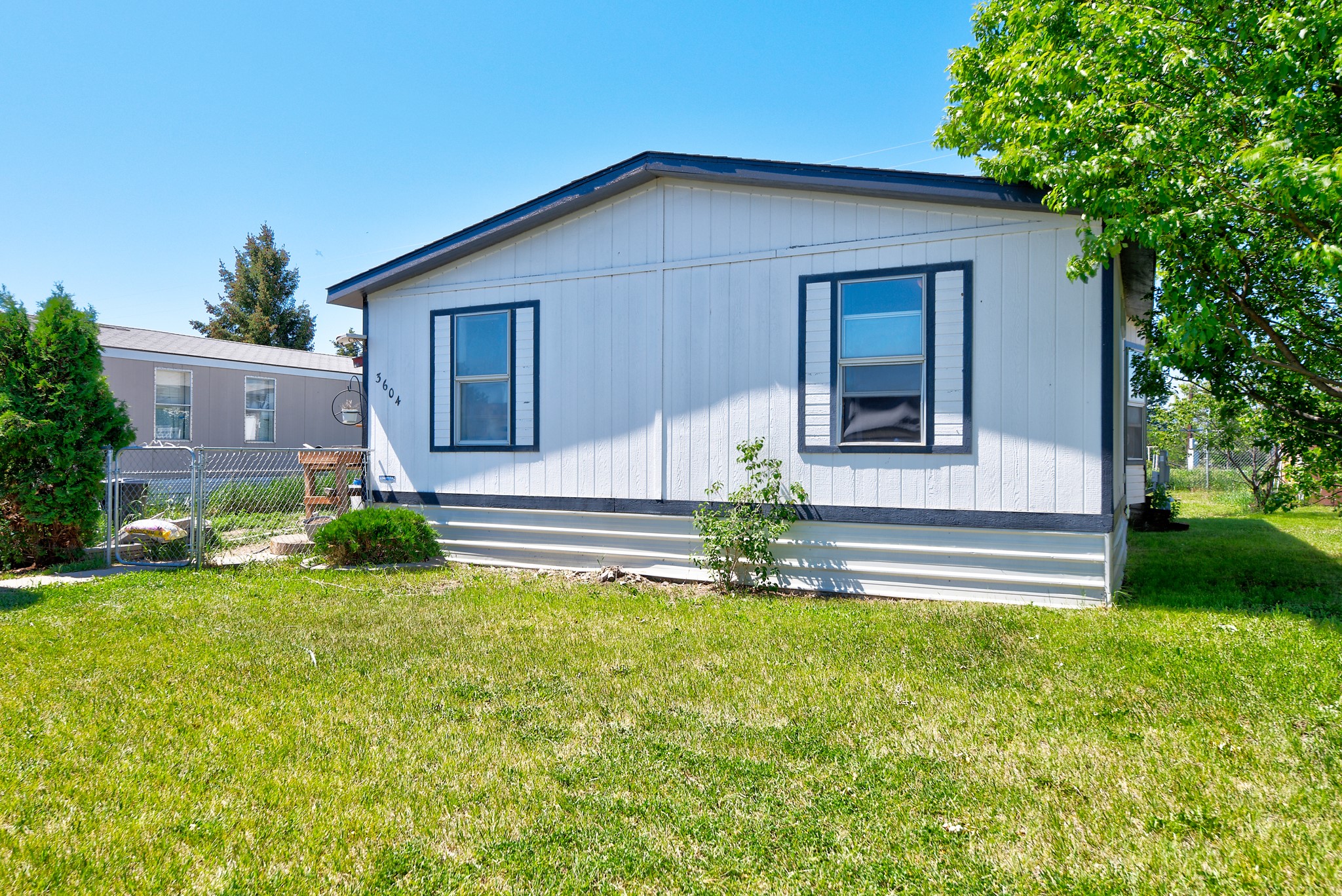 3604 Rainbow Drive — photo