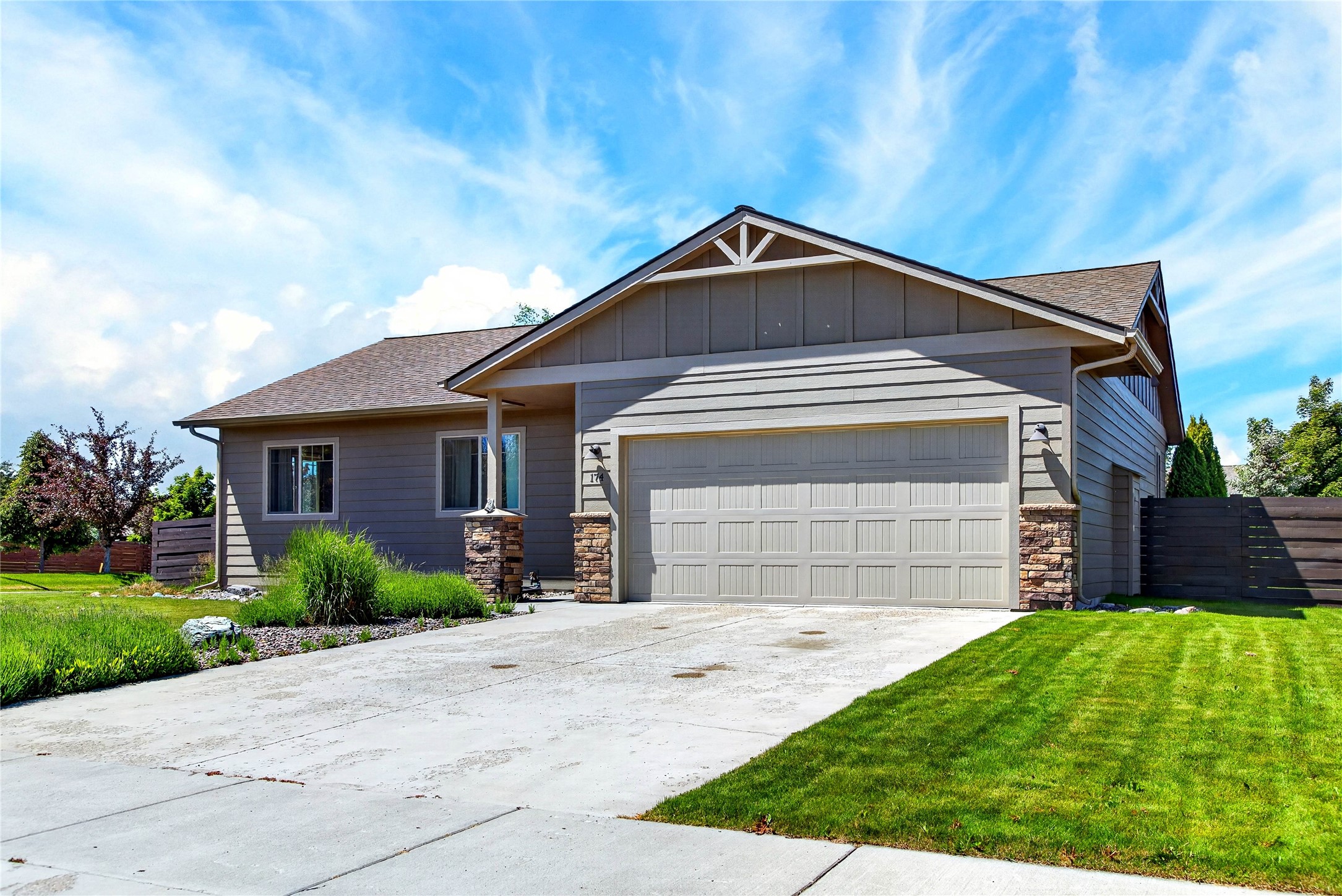 174 Lazy Creek Way — photo