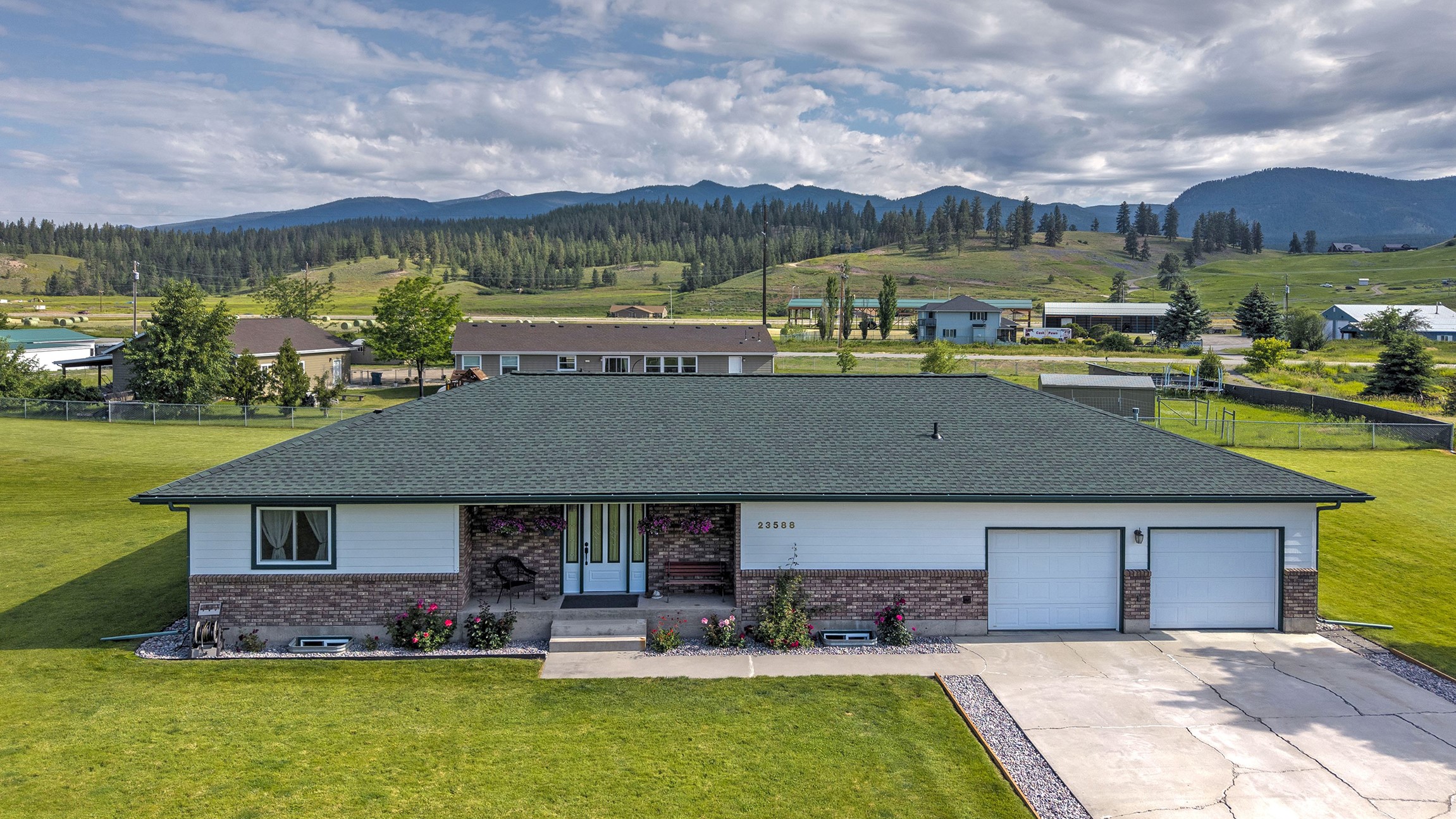 23588 Mullan Road — photo