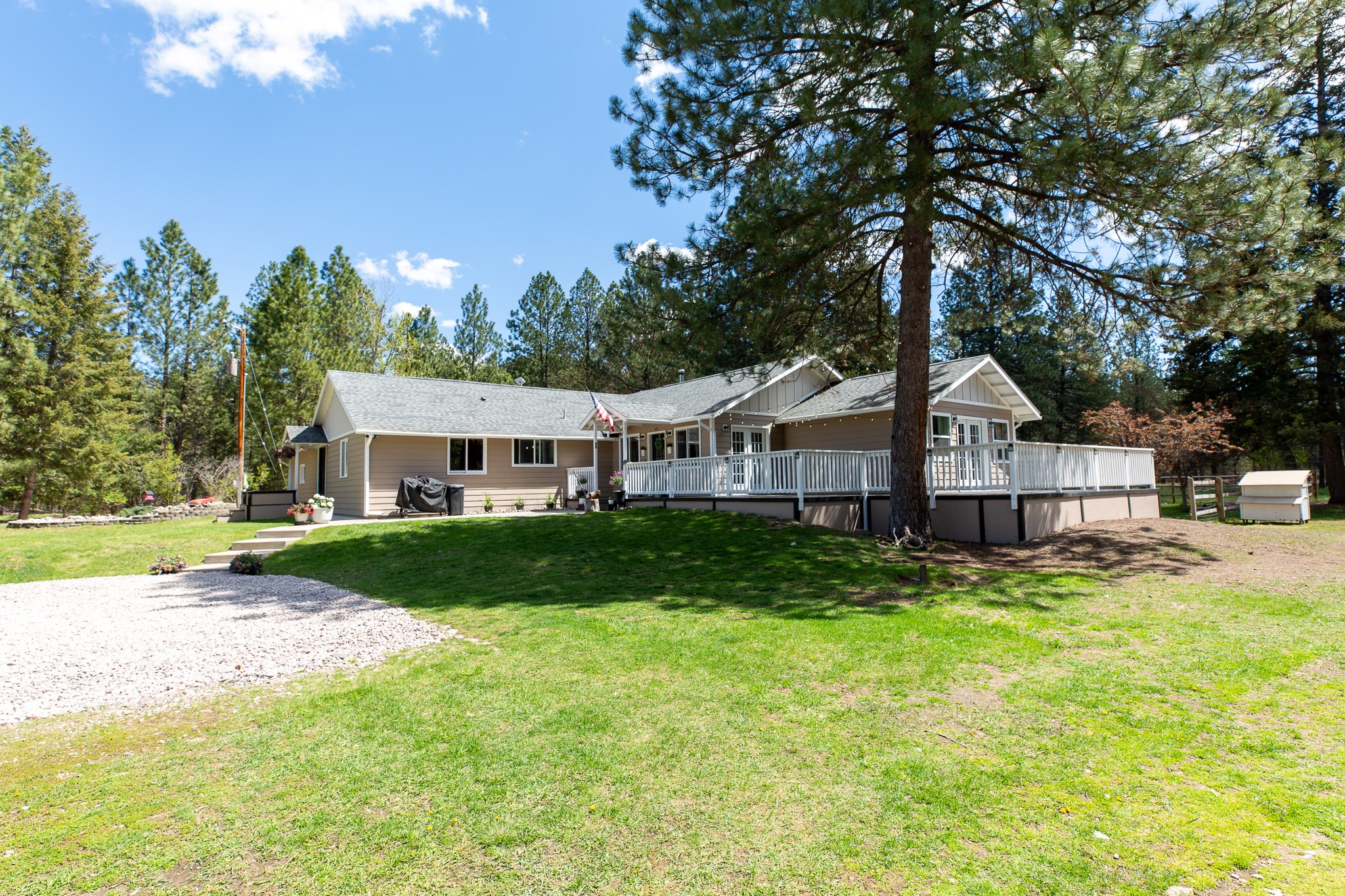 6400 Boondock Lane — photo