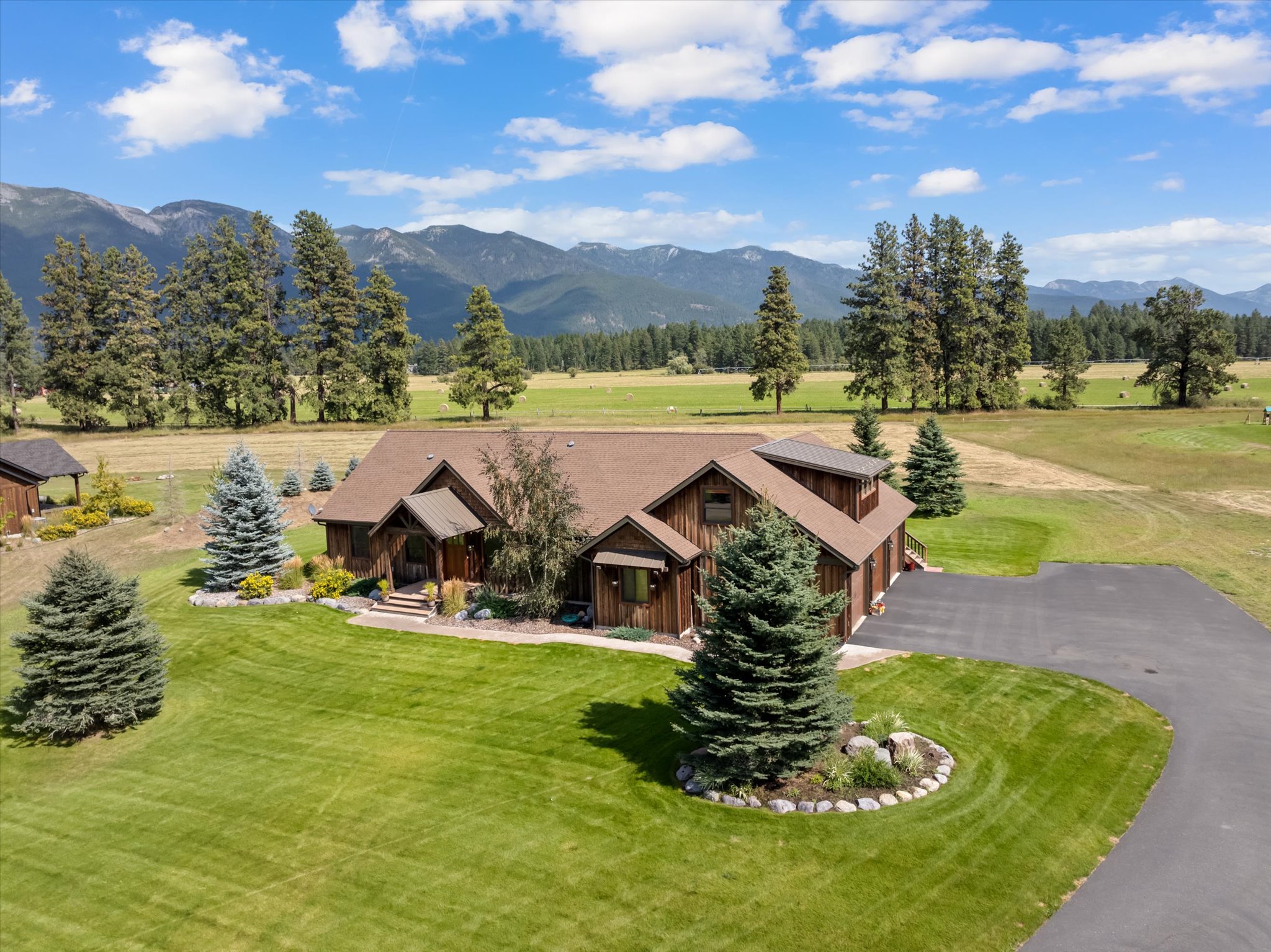 32 Elk Meadow Lane — photo