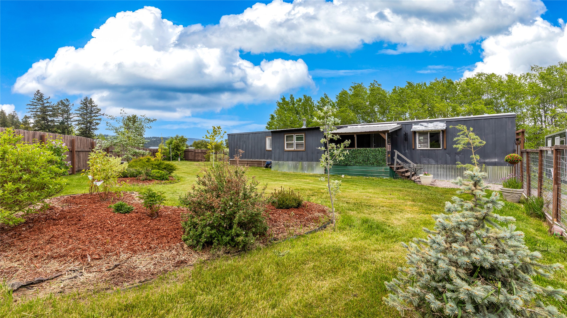 445 Fir Terrace — photo