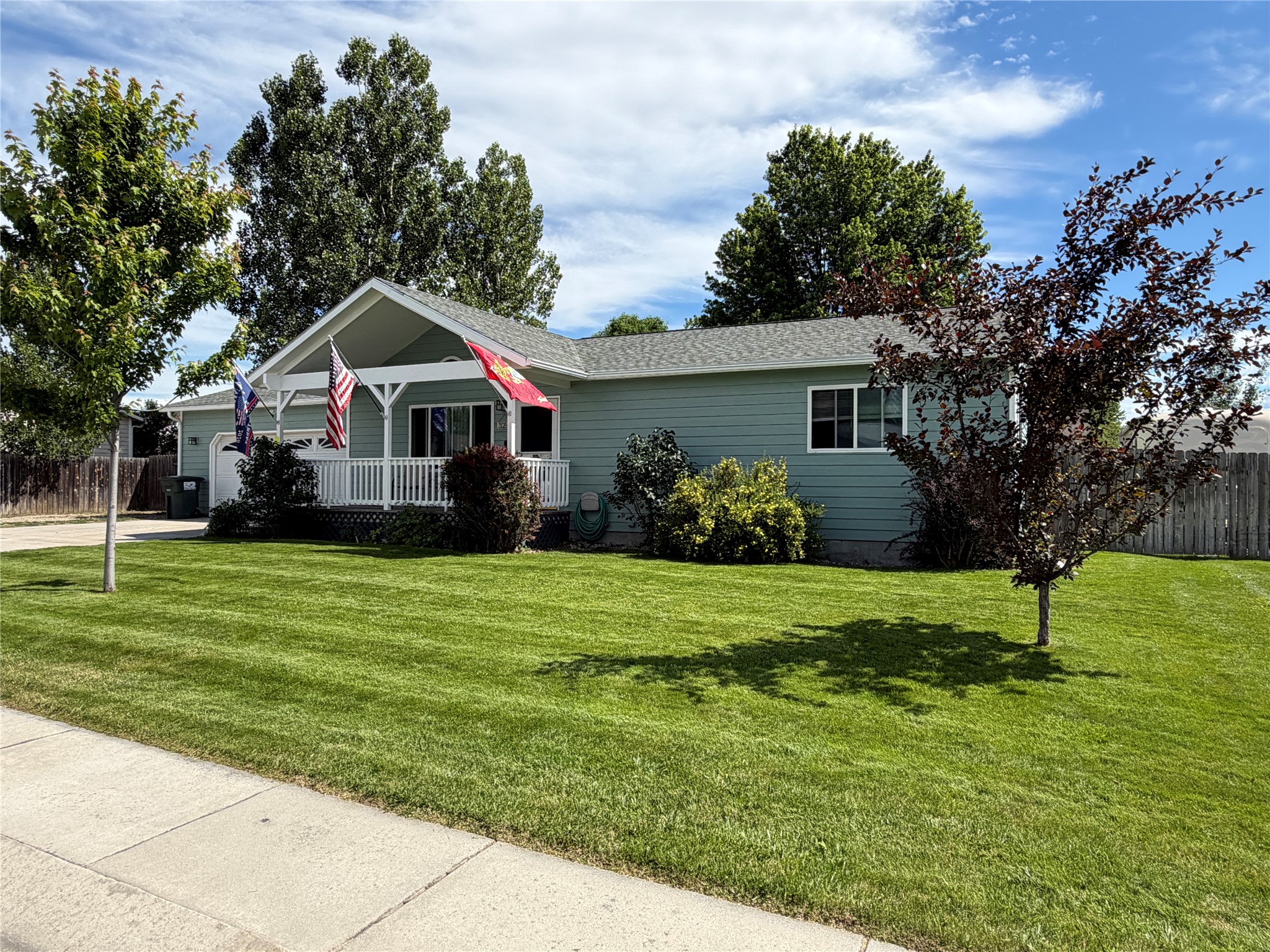 324 Heritage Street — photo