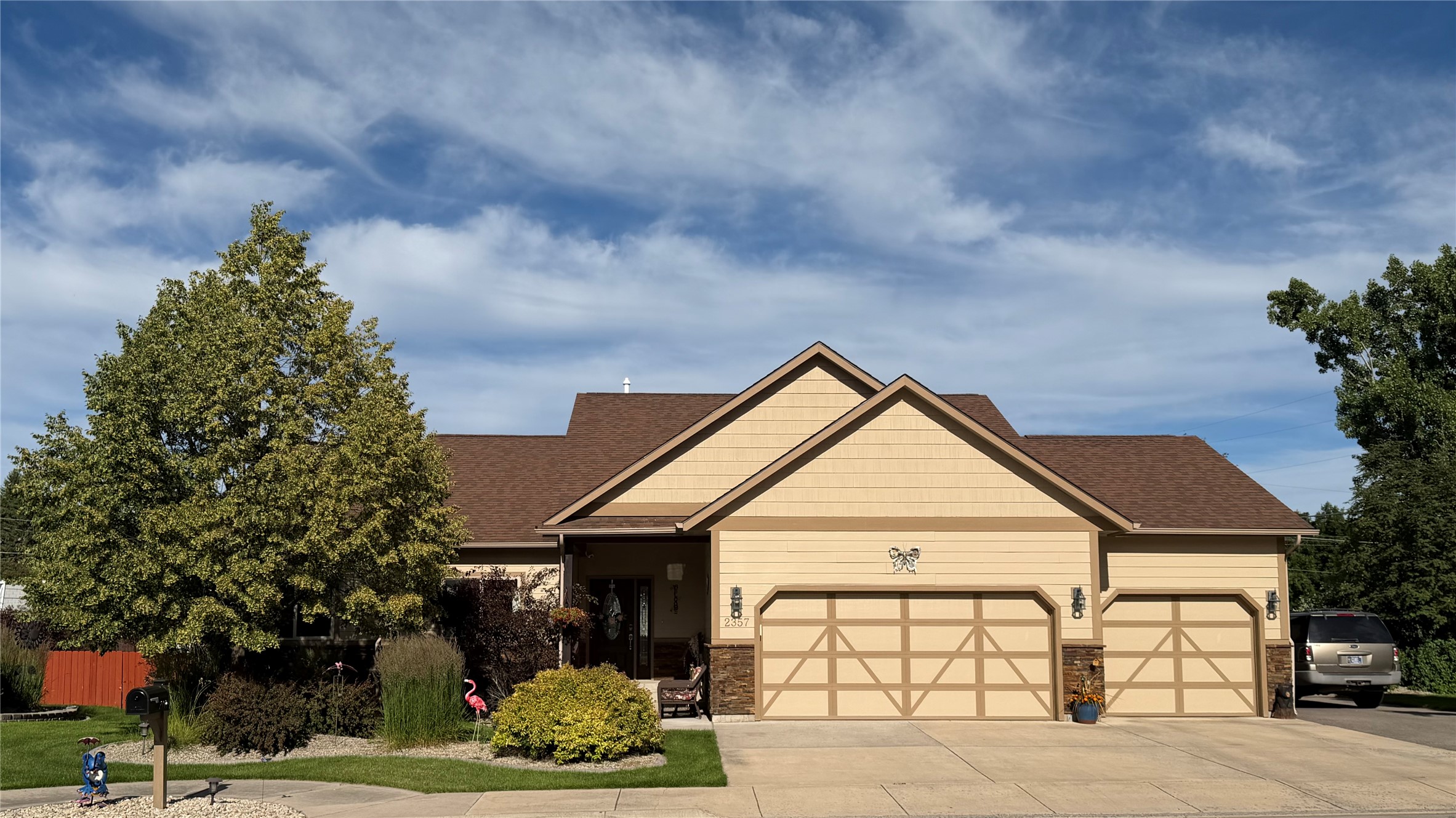 2357 Grape Arbor Court — photo