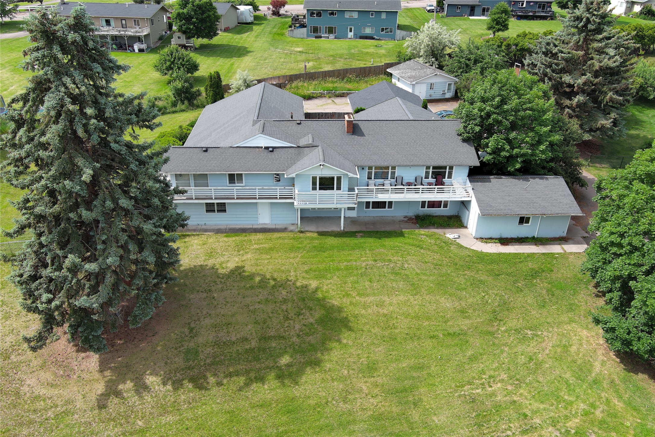 39525 Lakeview Drive — photo