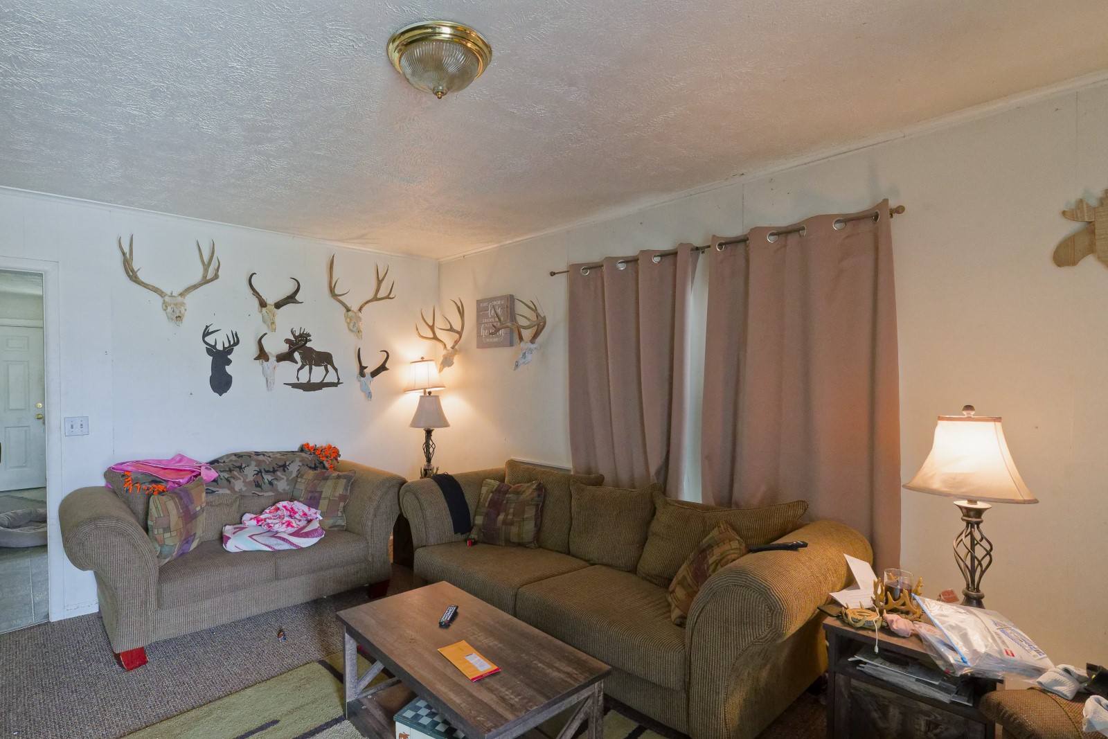 2412 Farrell Street — photo