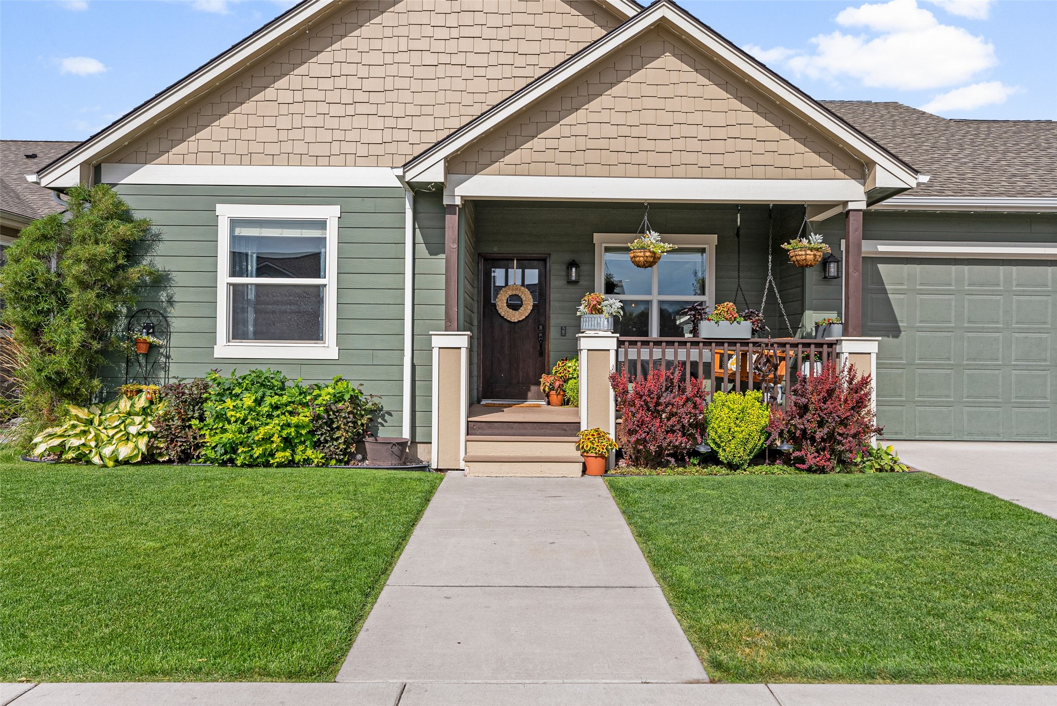 2521 Half Hitch Drive — photo