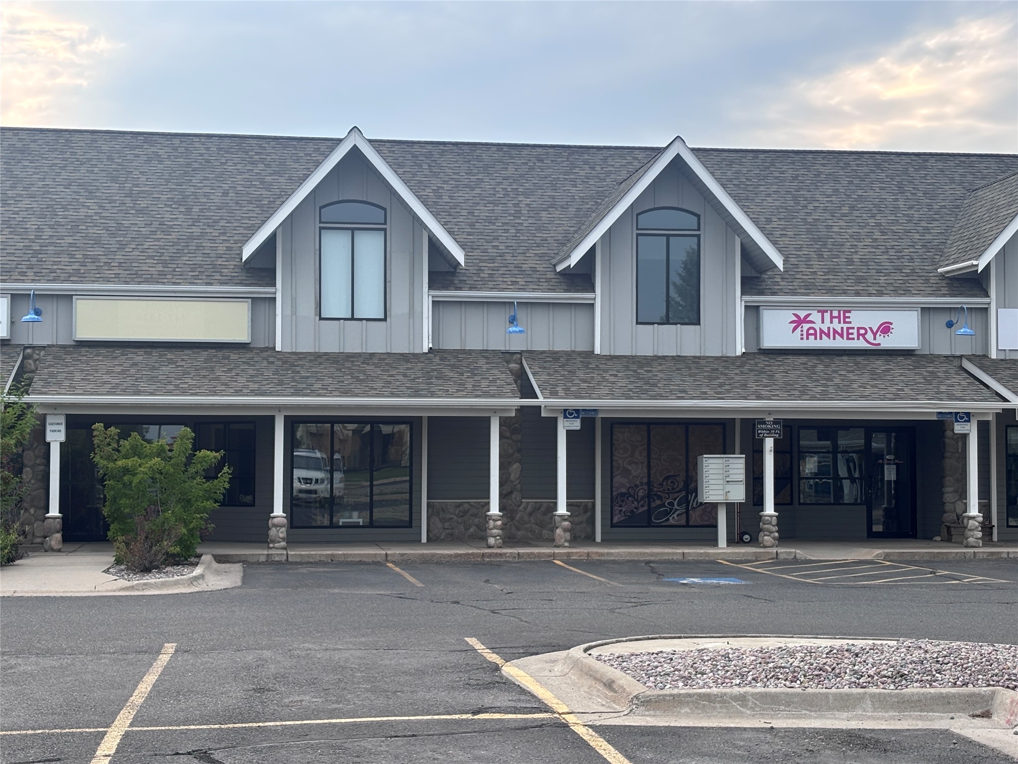 1040 Partridge Place 3 & 4 — photo