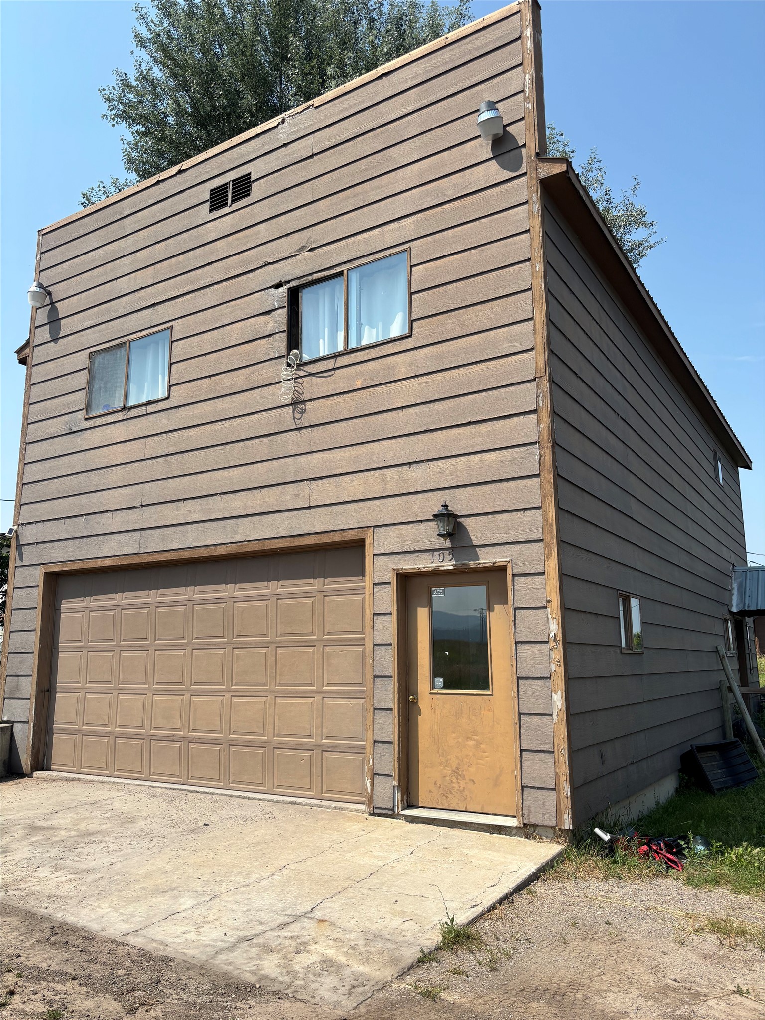 105 Welf Lane — photo