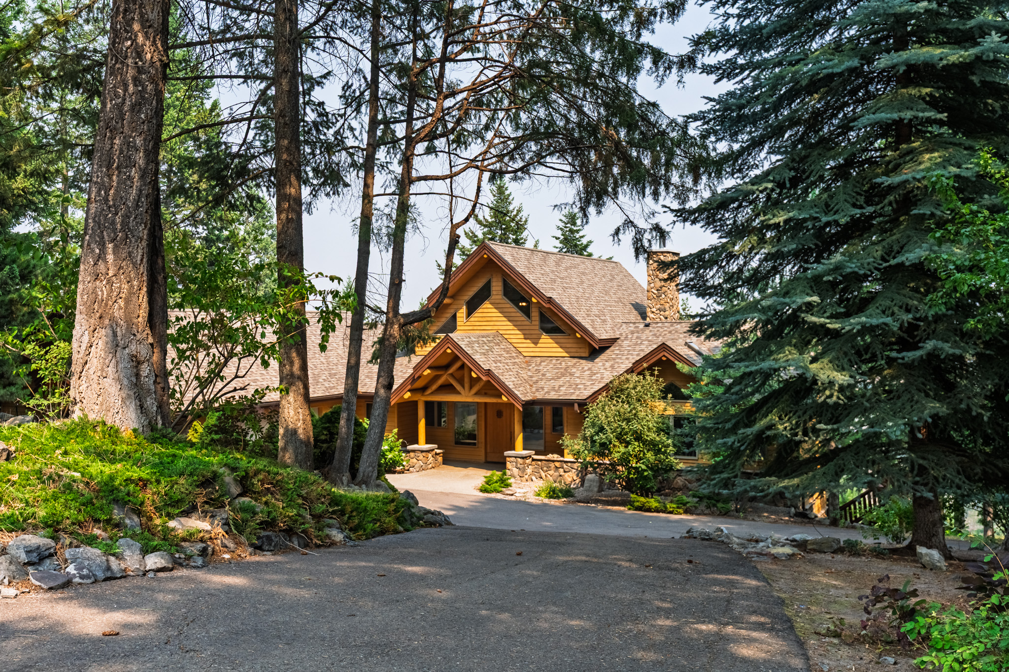 111 Valley Vista Drive — photo