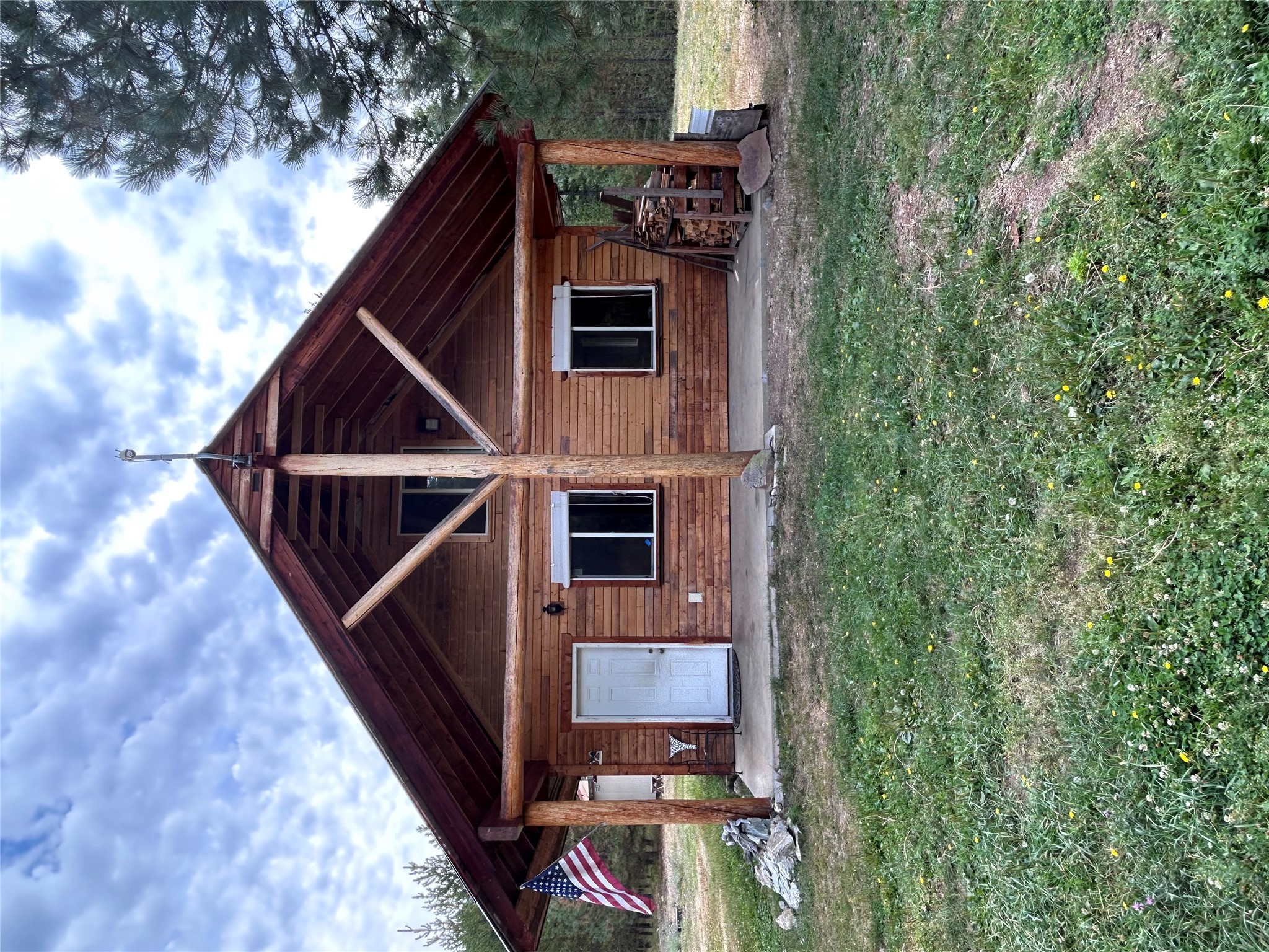 297 Cabin City Loop — photo