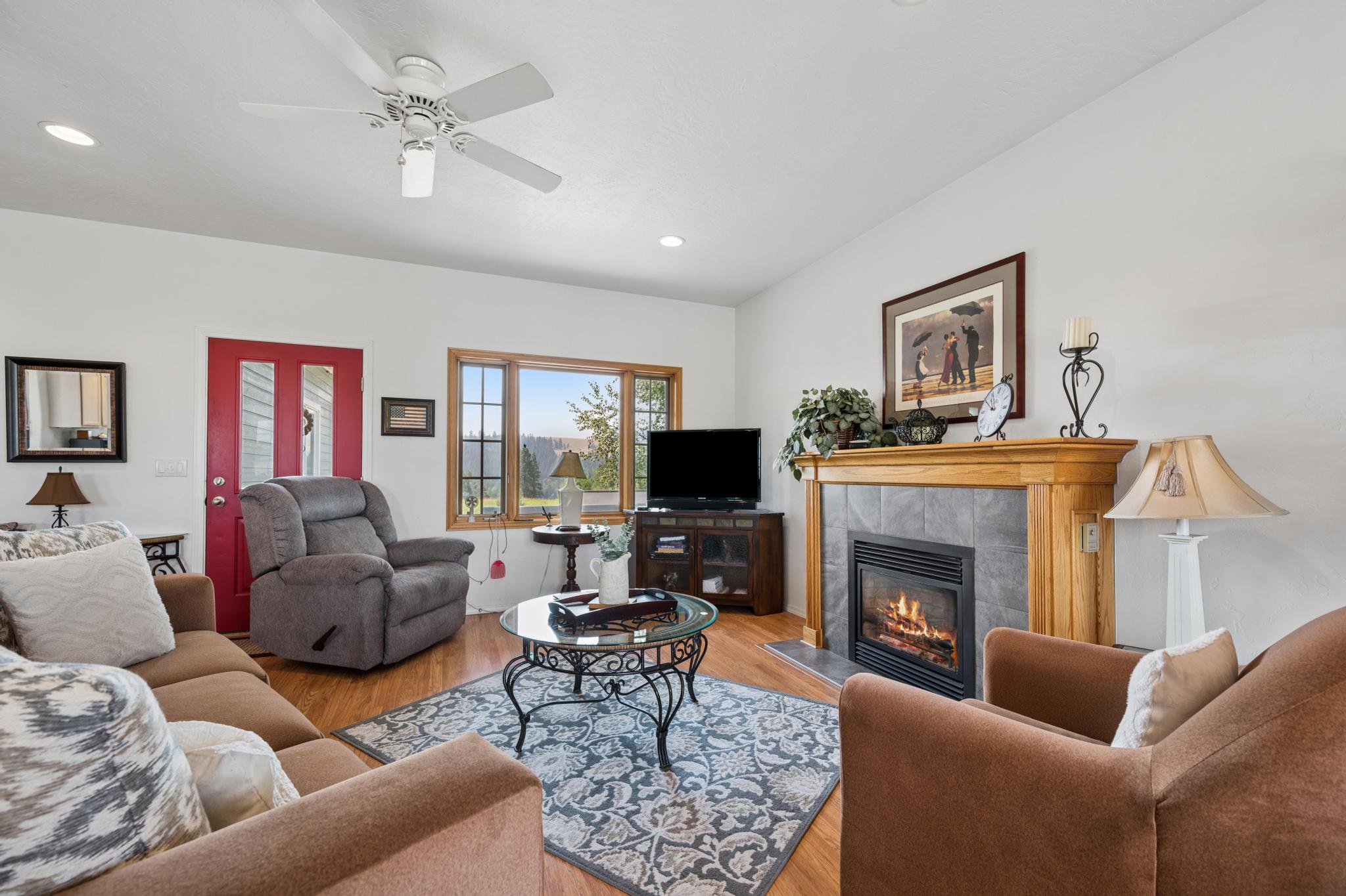 342 Overlook Drive, Eureka, MT 59917 — photo 2