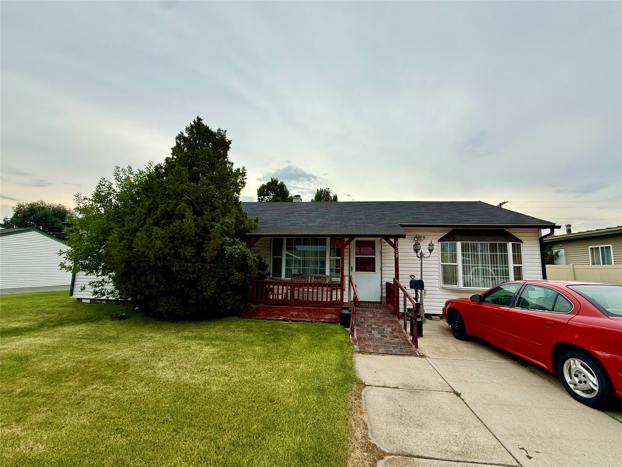 2309 Ottawa Street — photo