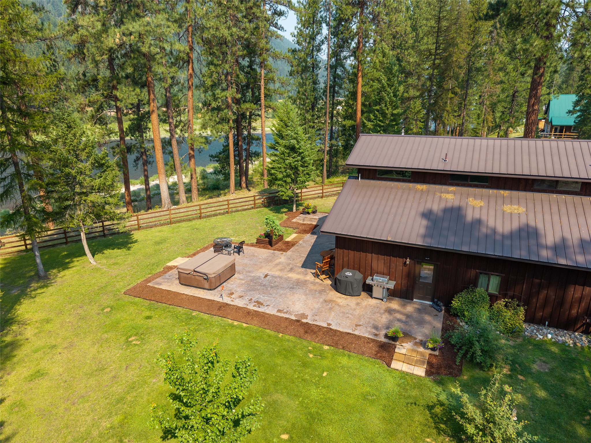 304 Quarter Circle Cross Drive — photo