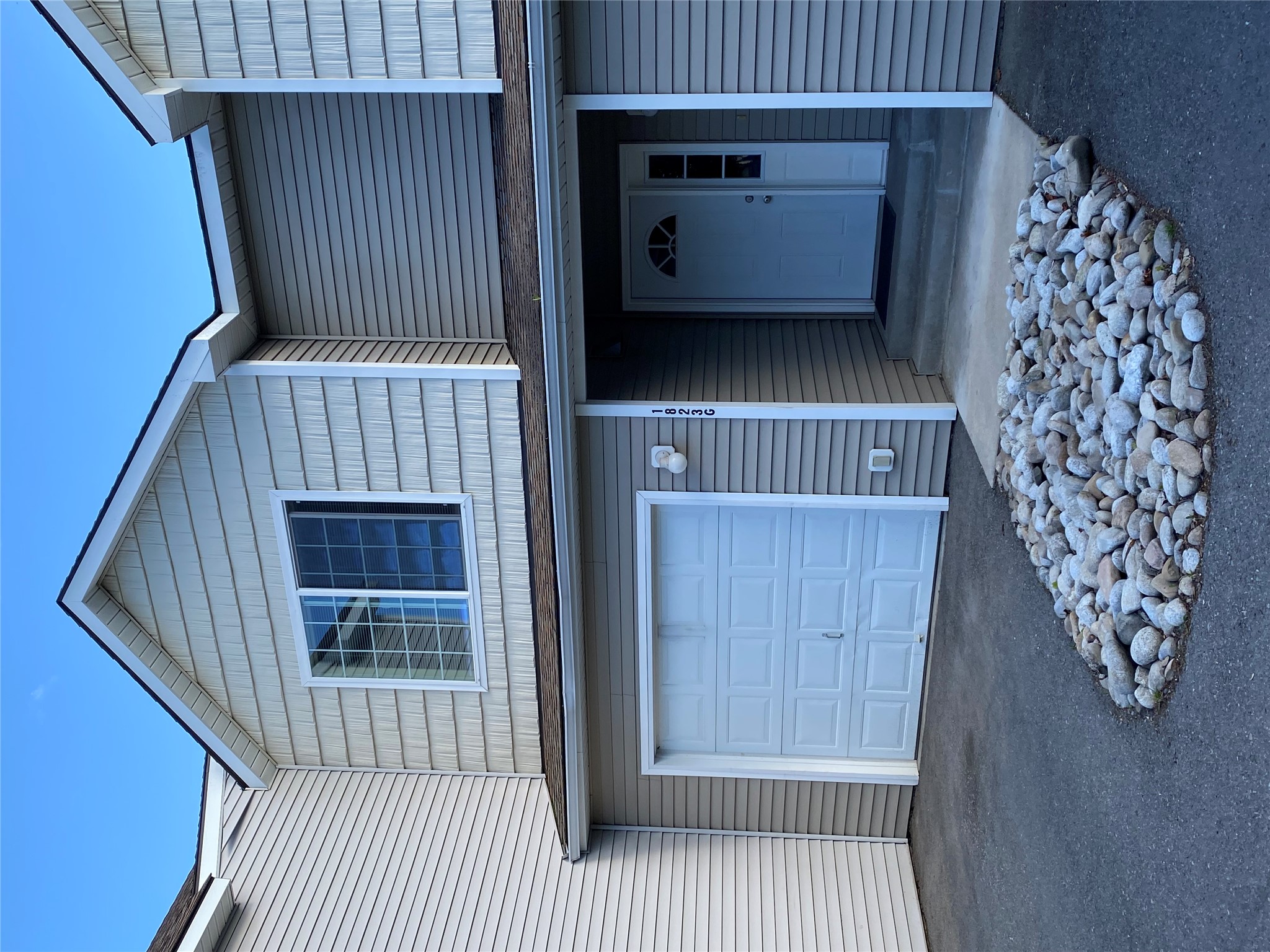 1823 Montana Street Unit G — photo