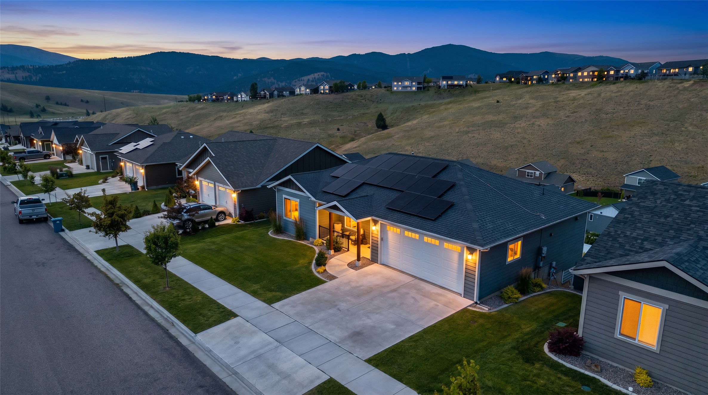 7012 Jenaya Court — photo
