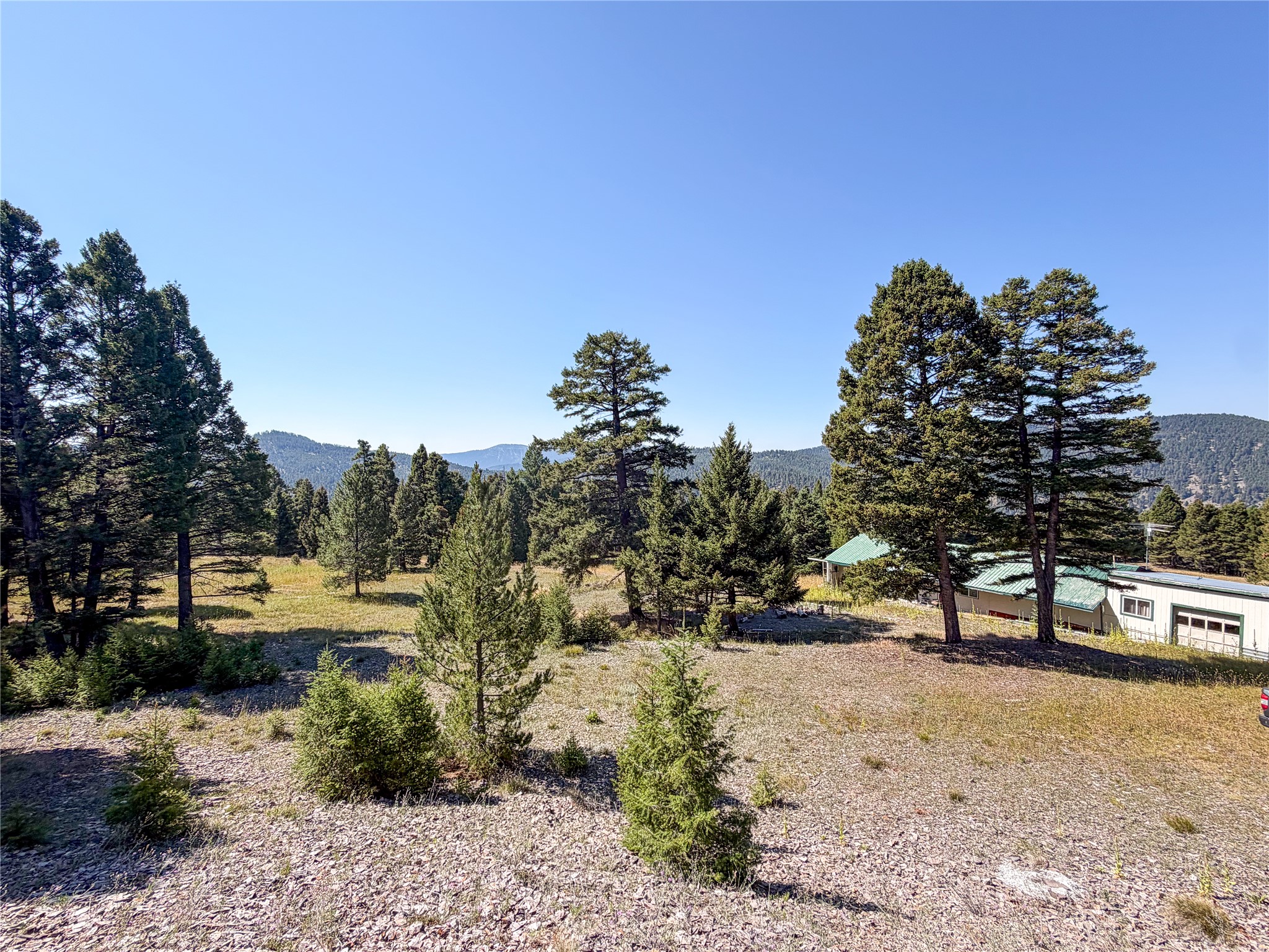 15081 Hoover Creek Road — photo