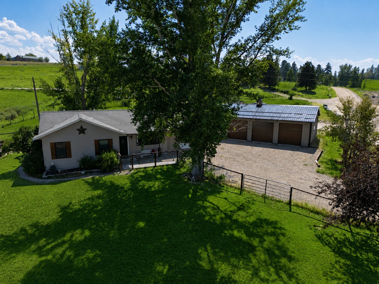 4044 Illinois Bench Road — photo