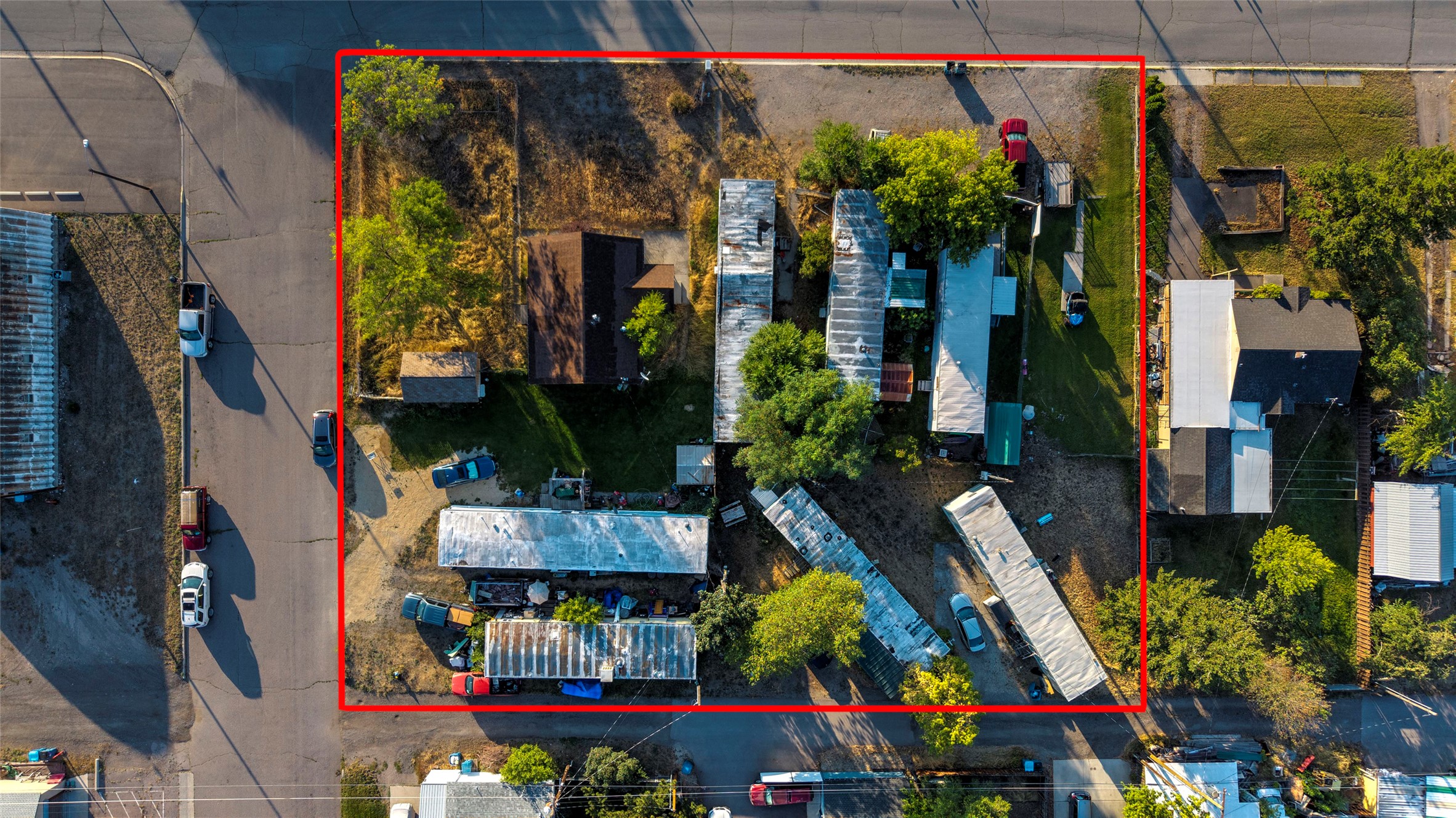 609 W Addison Street — photo