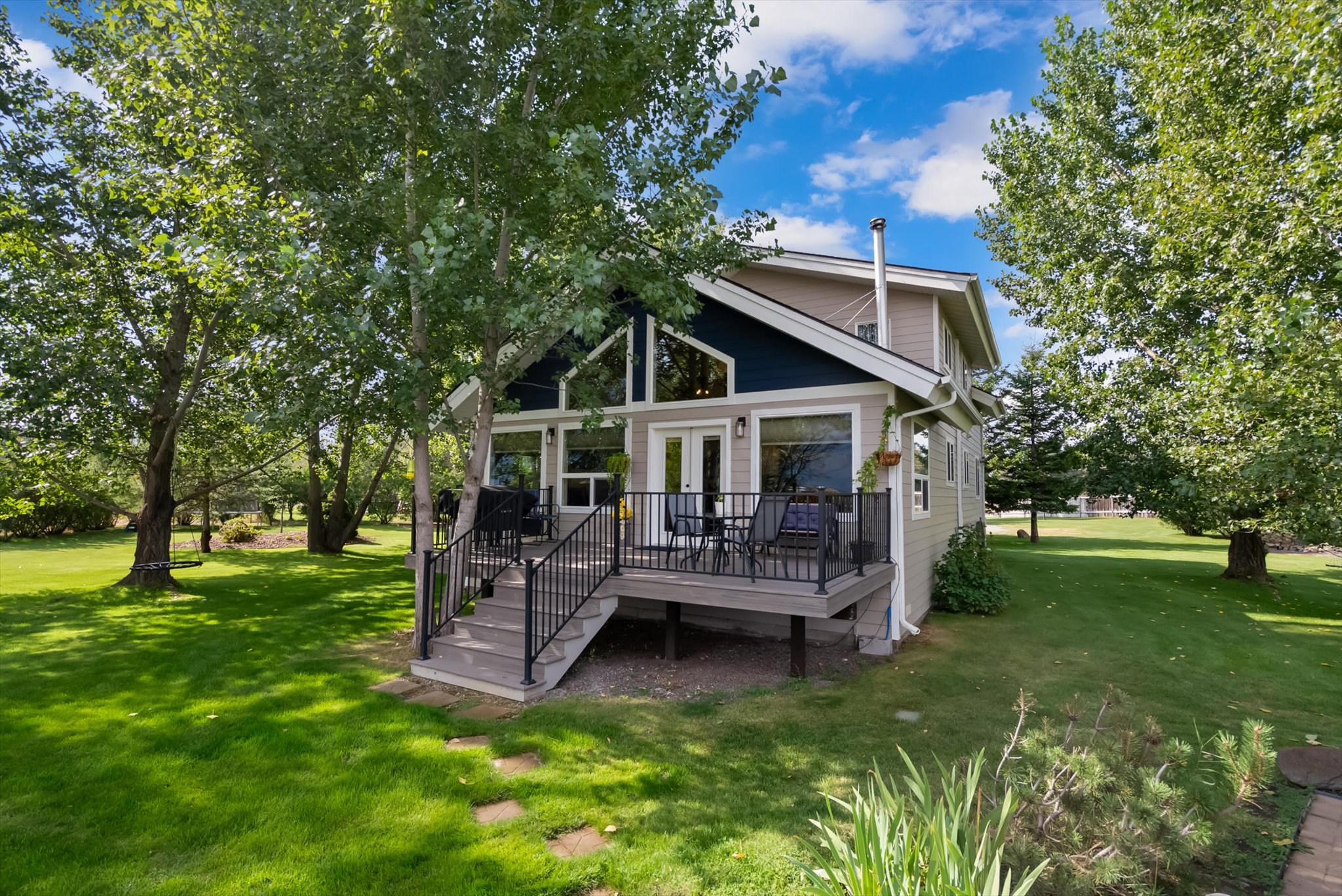 3975 Columbia Falls Stage Road — photo
