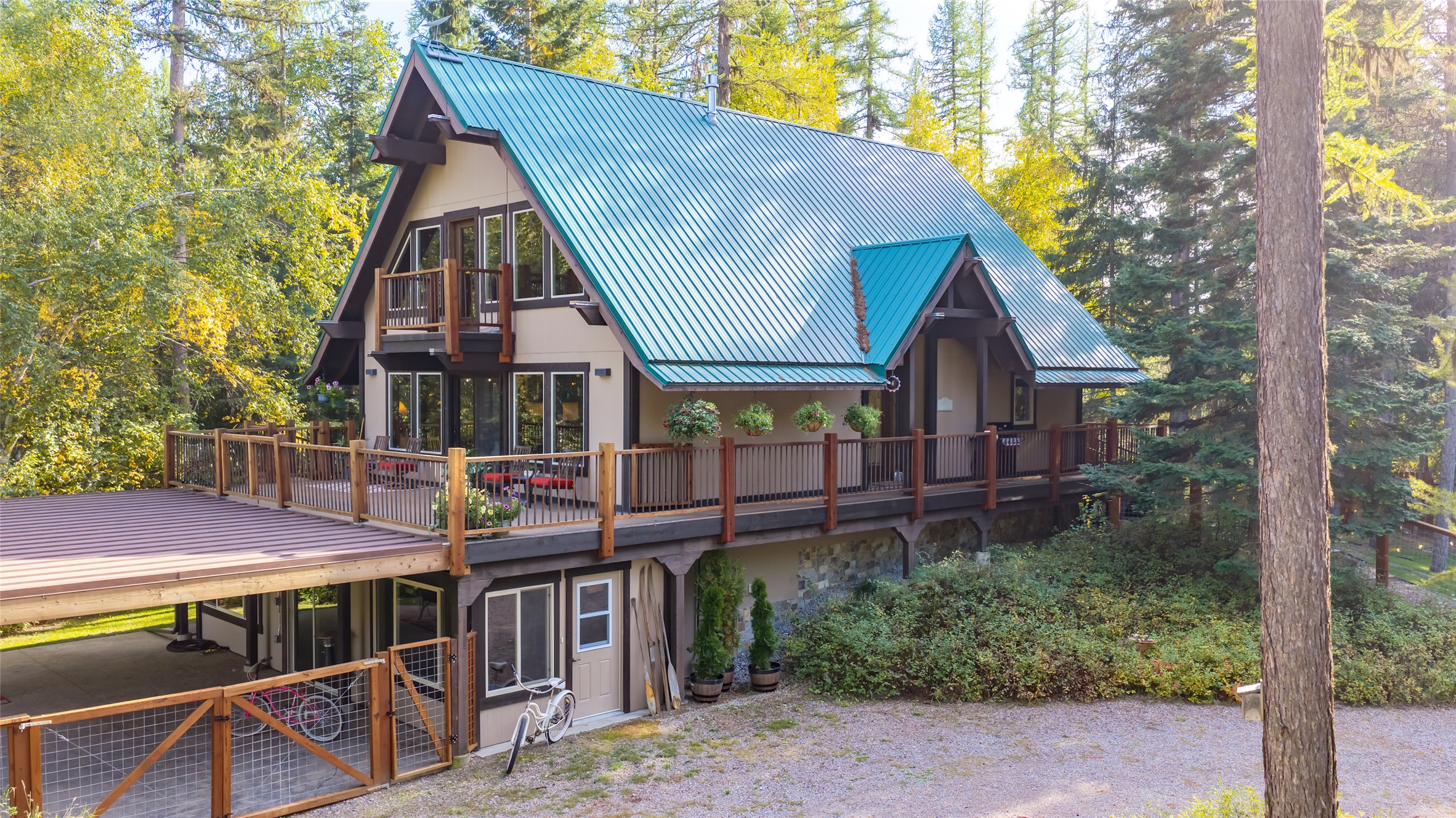 675 Beaver Lake Road — photo
