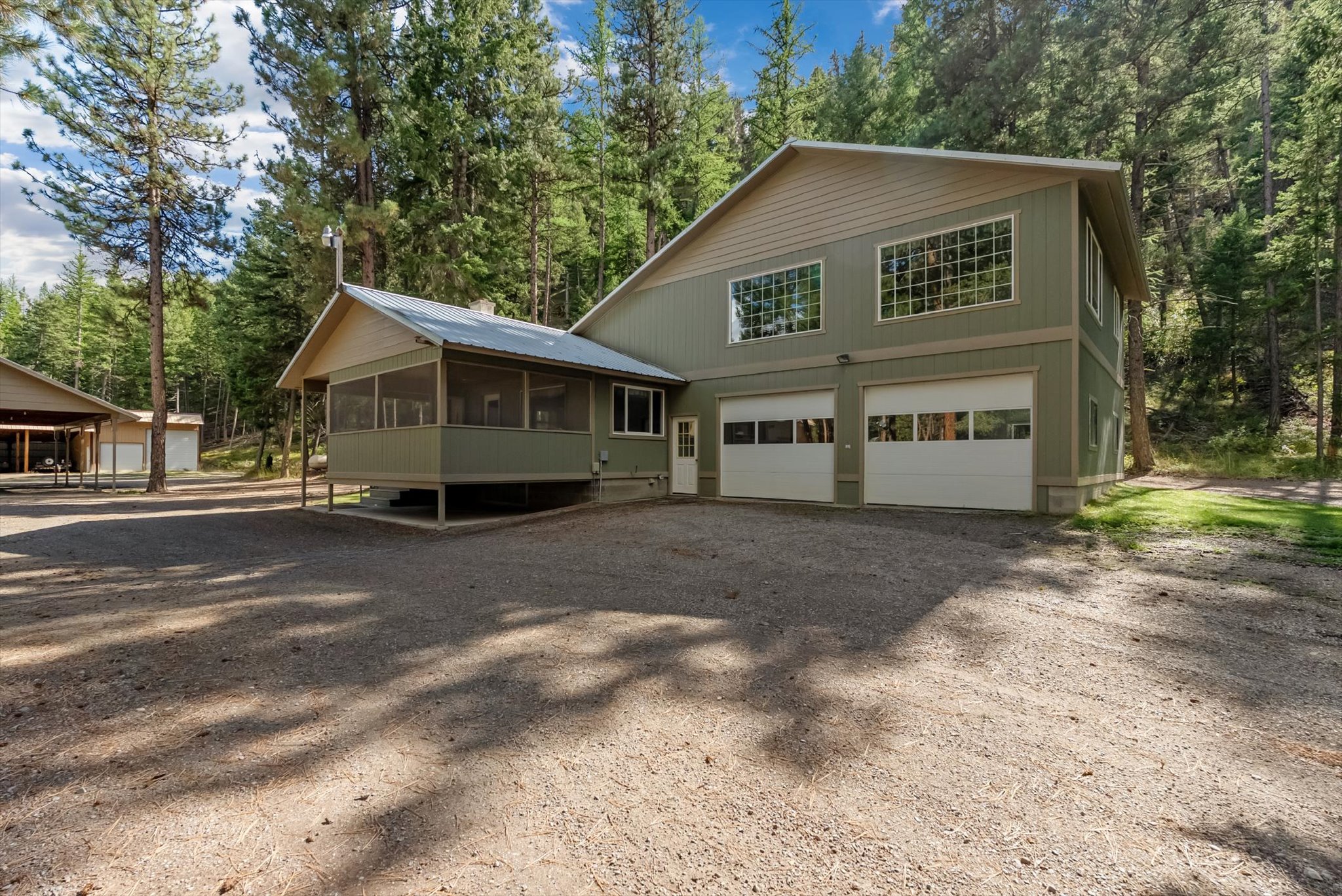 23675 Mt Highway 200 E — photo