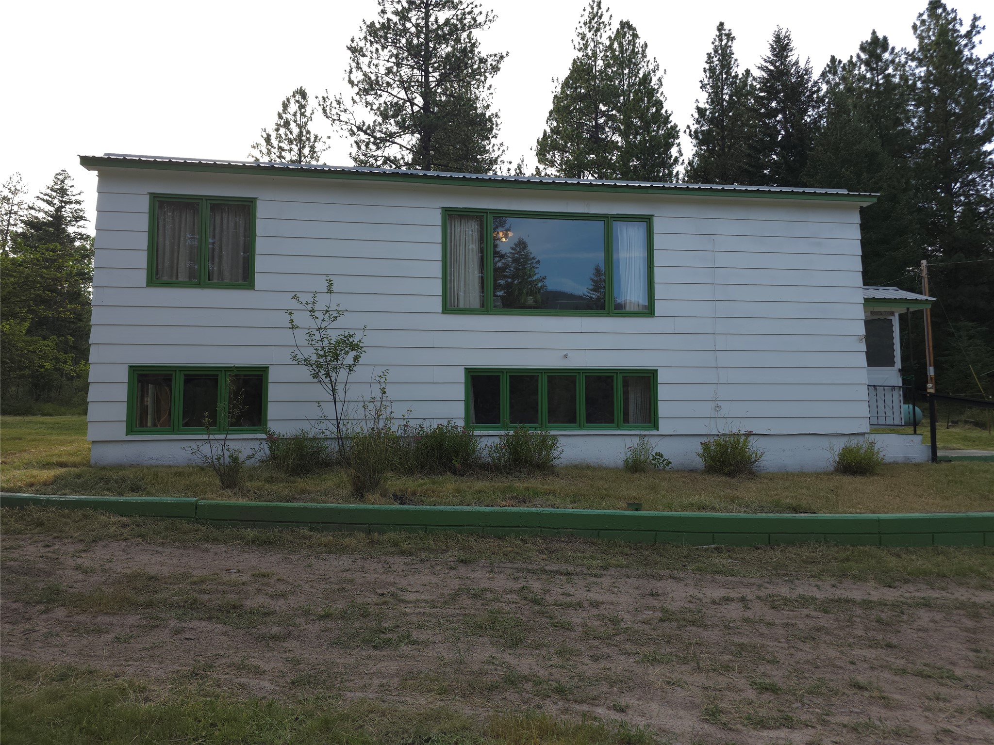 17505 US Highway 93 N — photo