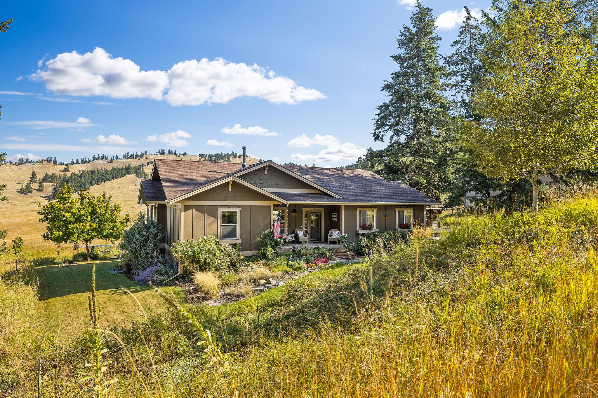 195 Bison Circle Drive — photo