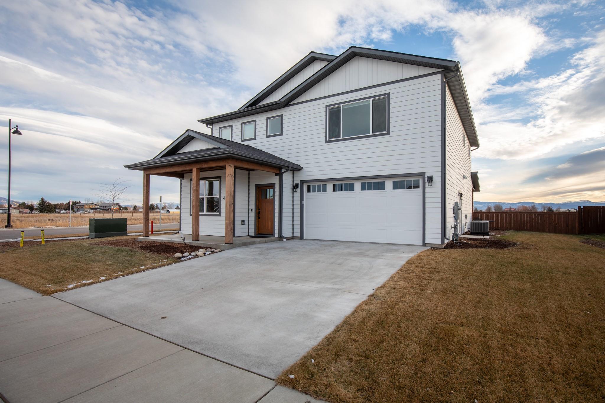 610 Spaniel Lane — photo