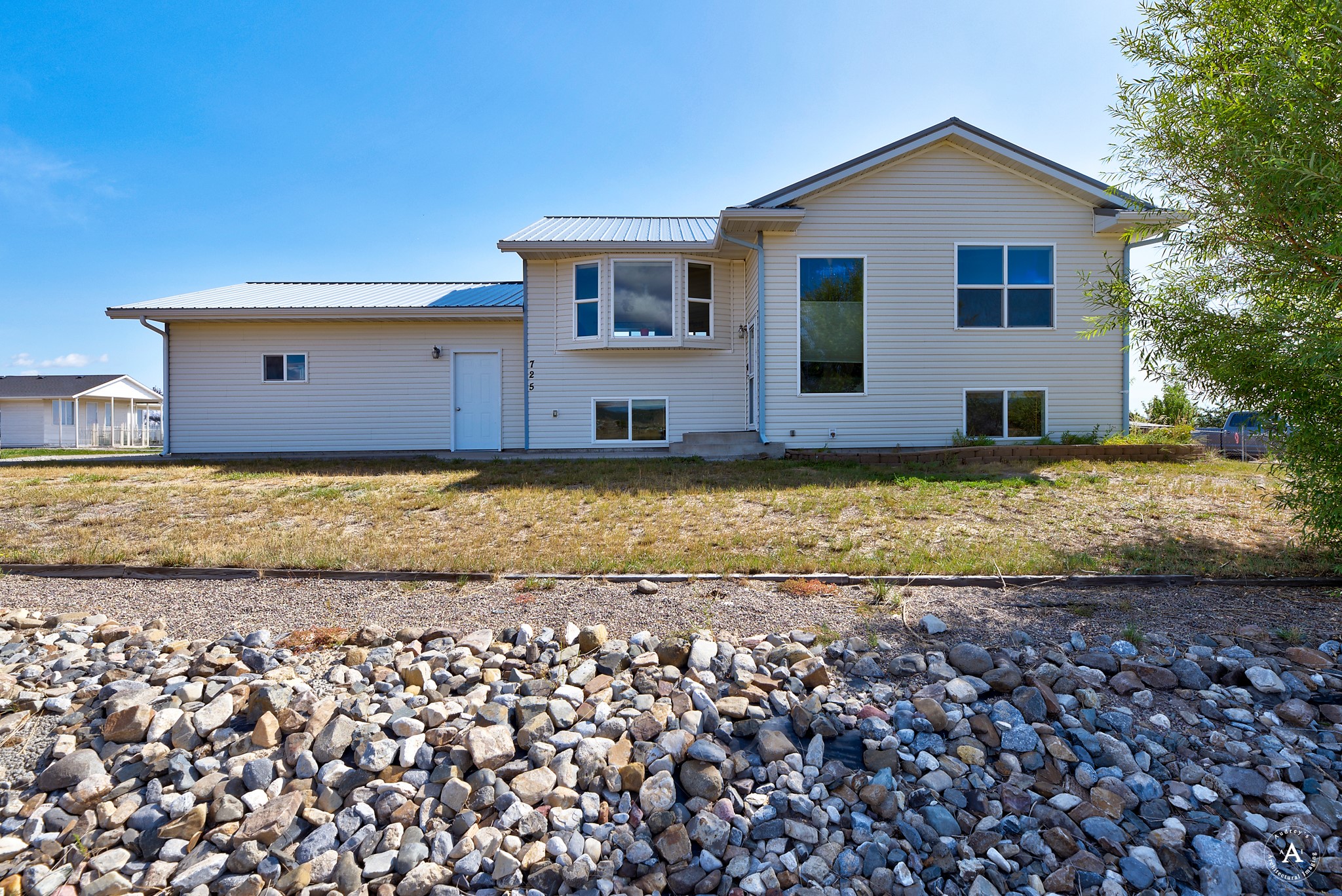 725 Pintail Court — photo