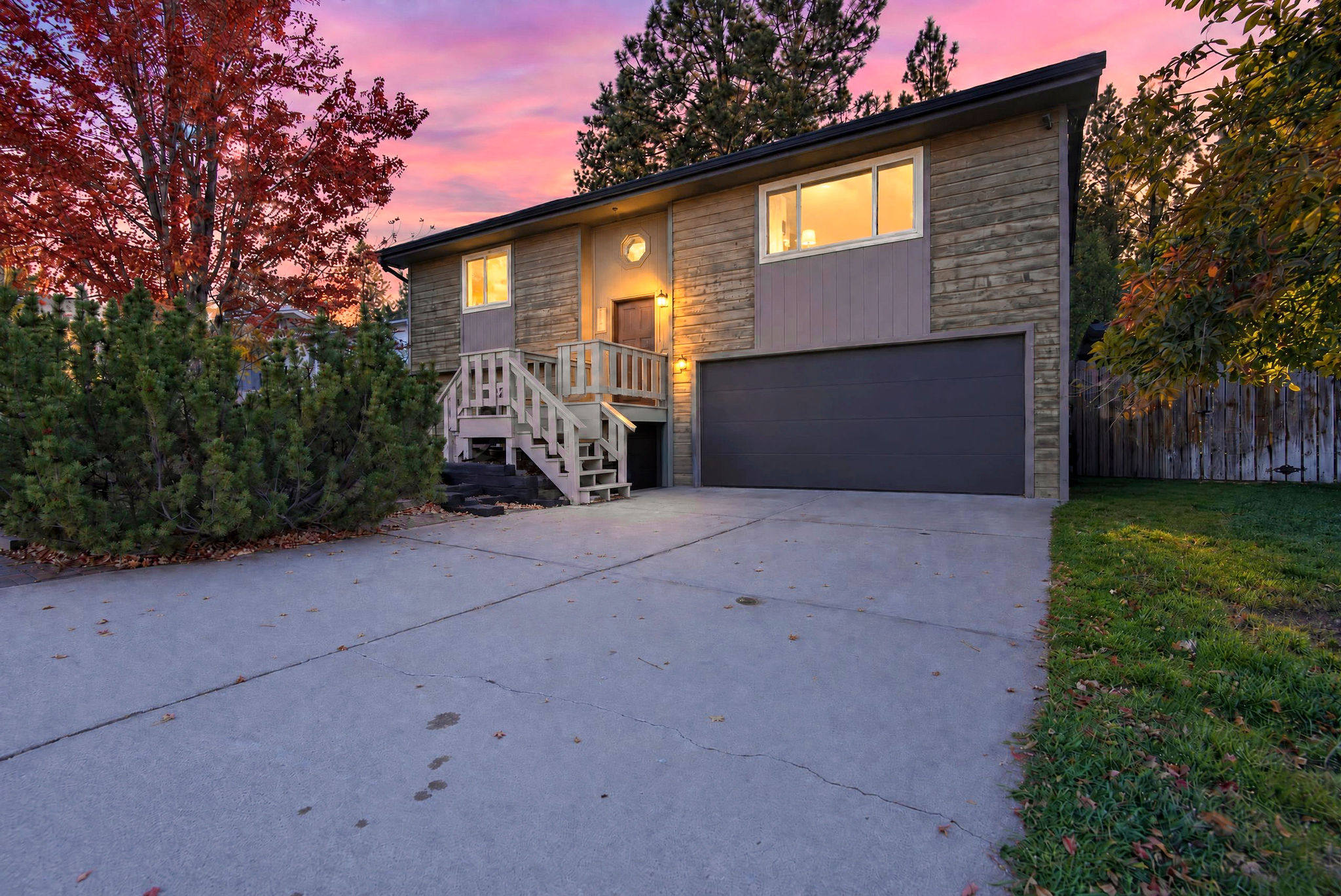 906 Hideout Street — photo
