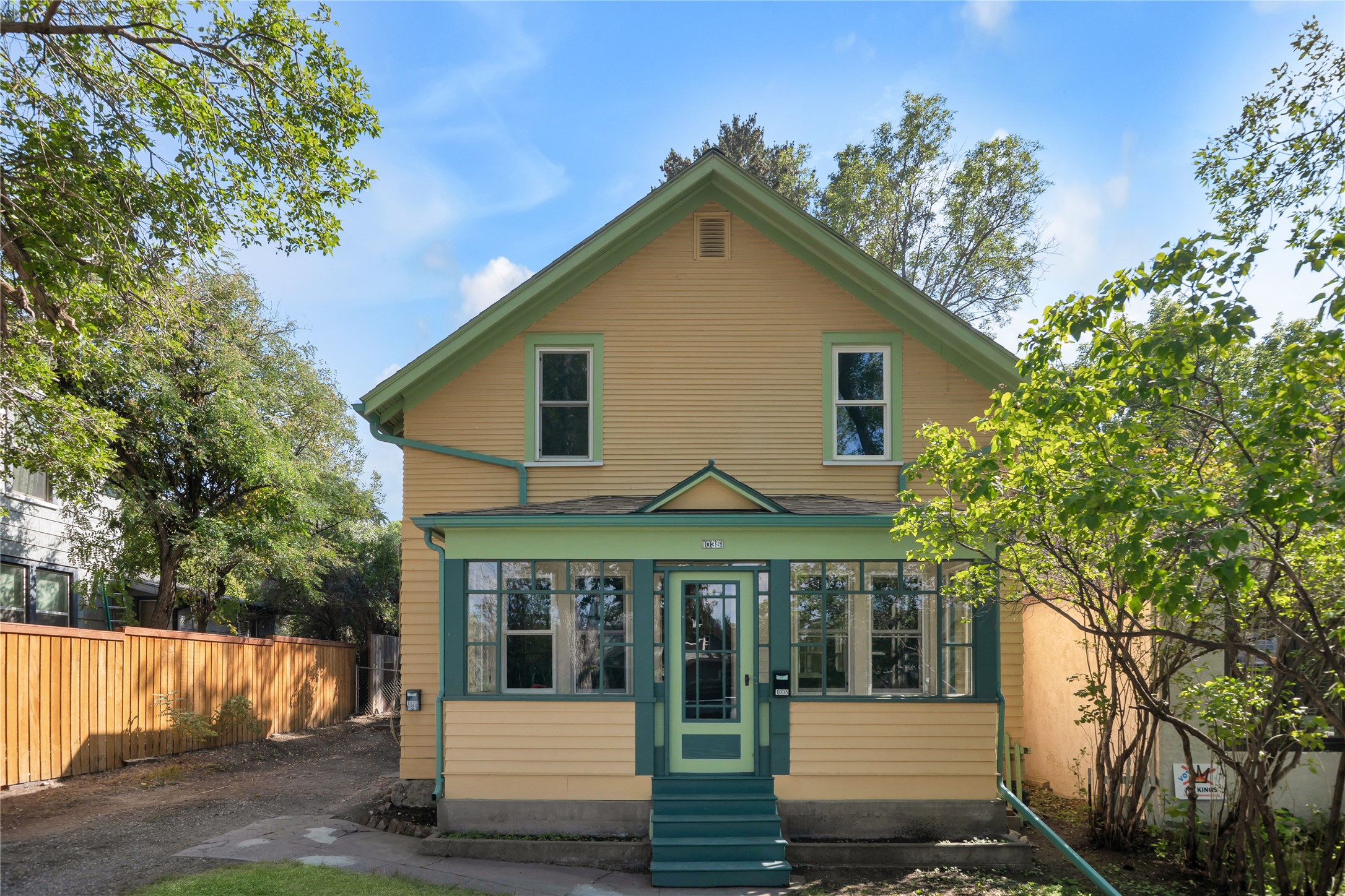 1035 Breckenridge Street — photo
