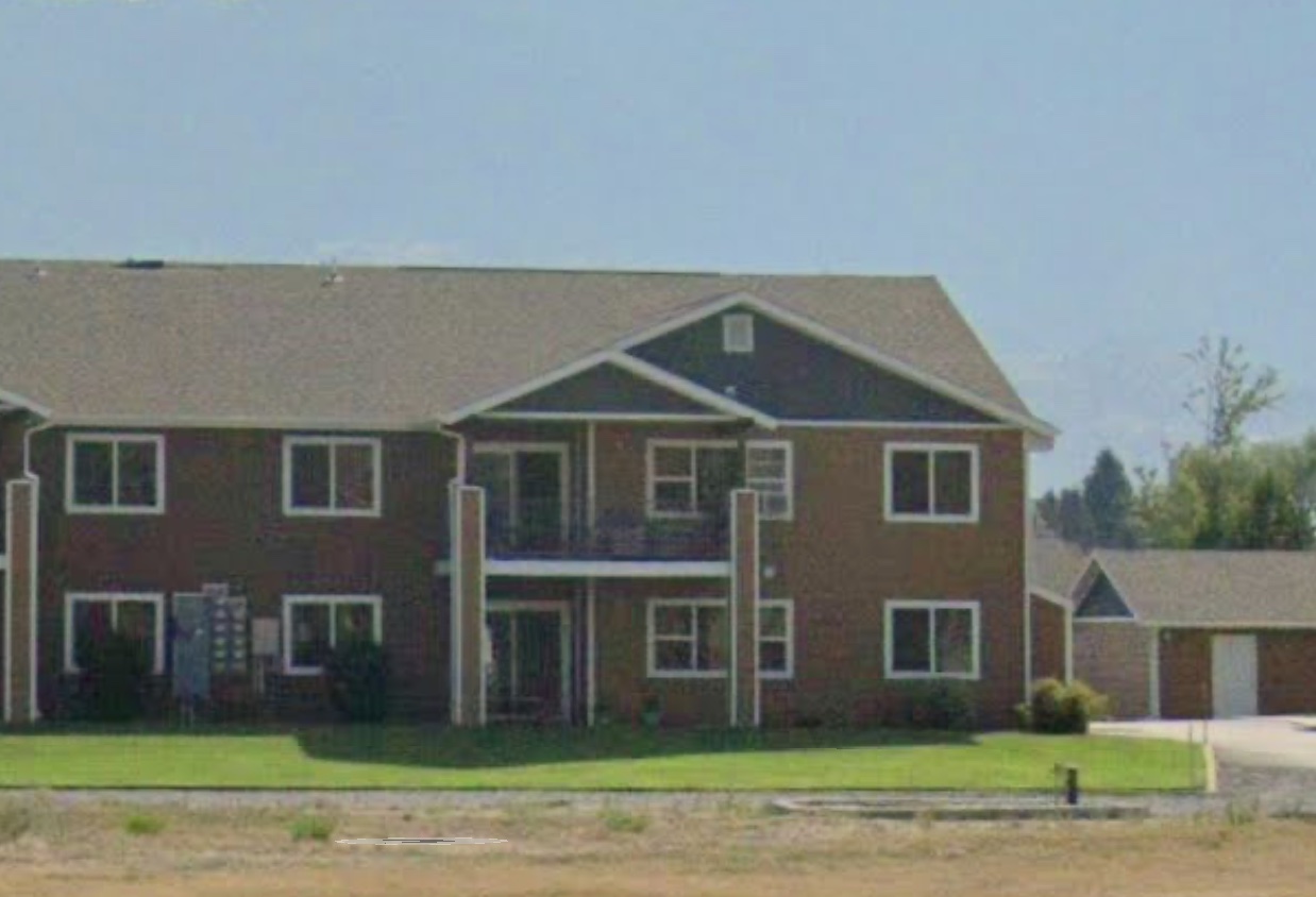 3100 Wynne B8 — photo