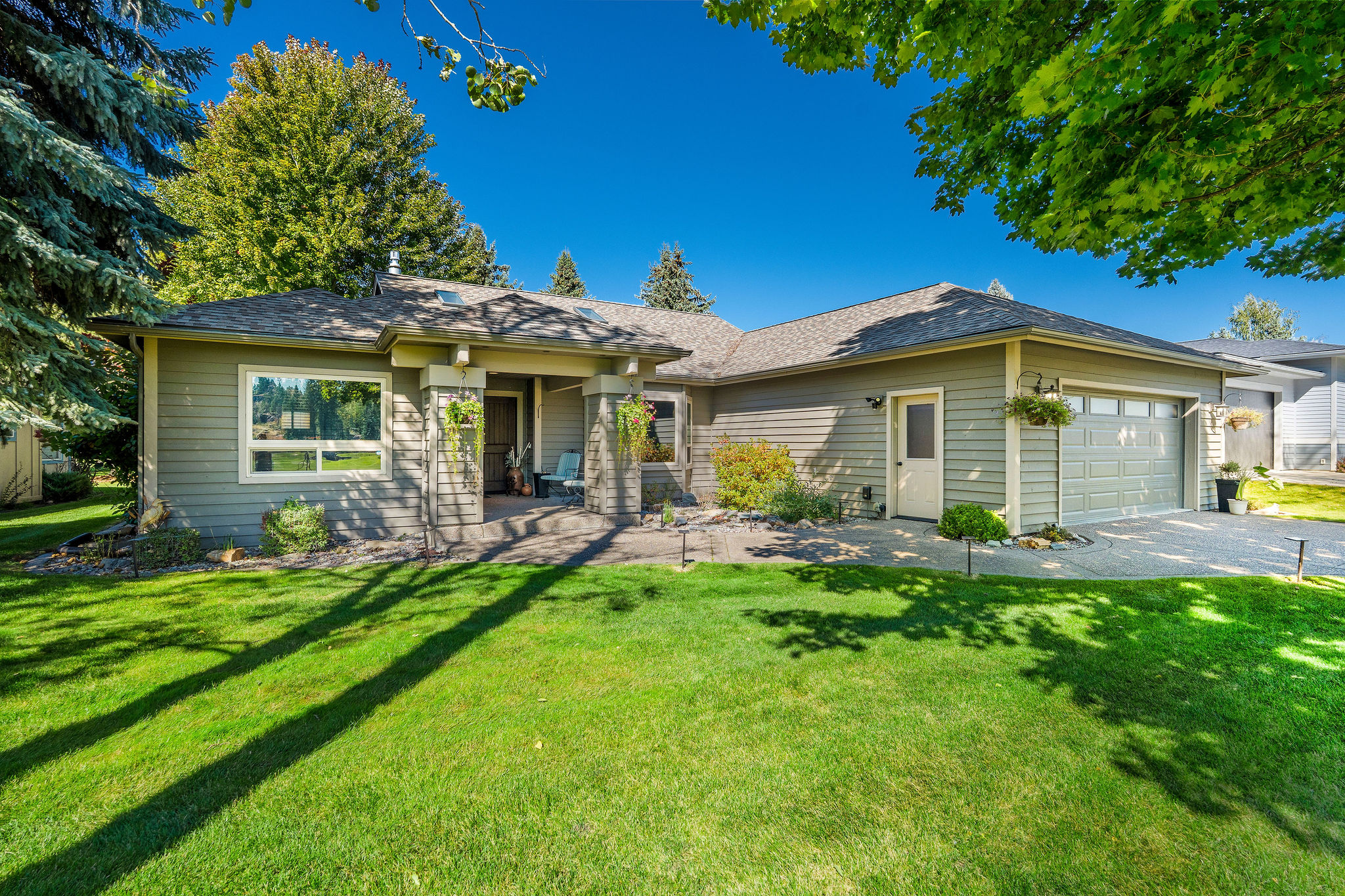 209 Bridger Drive — photo