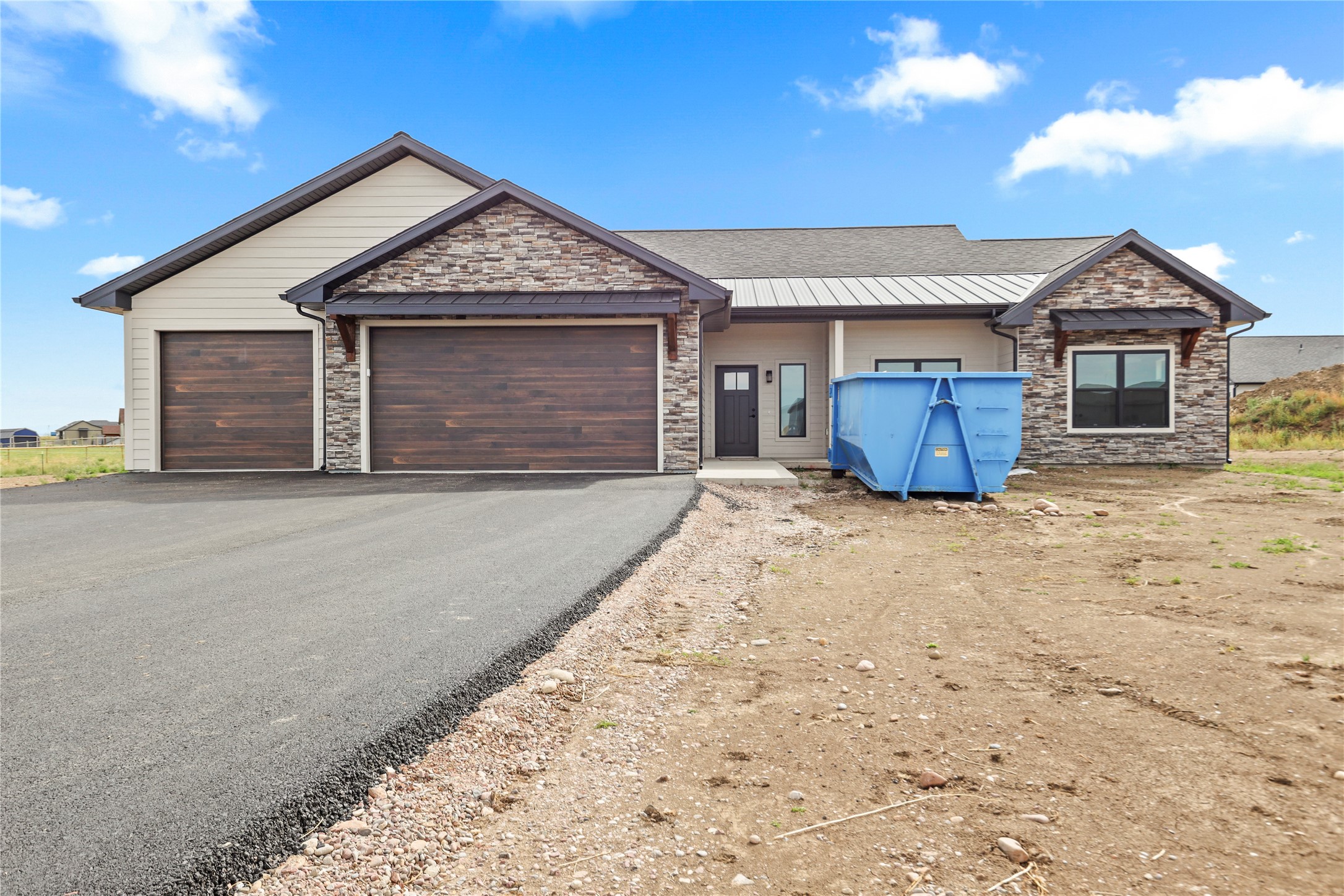 56 Platinum Lane — photo