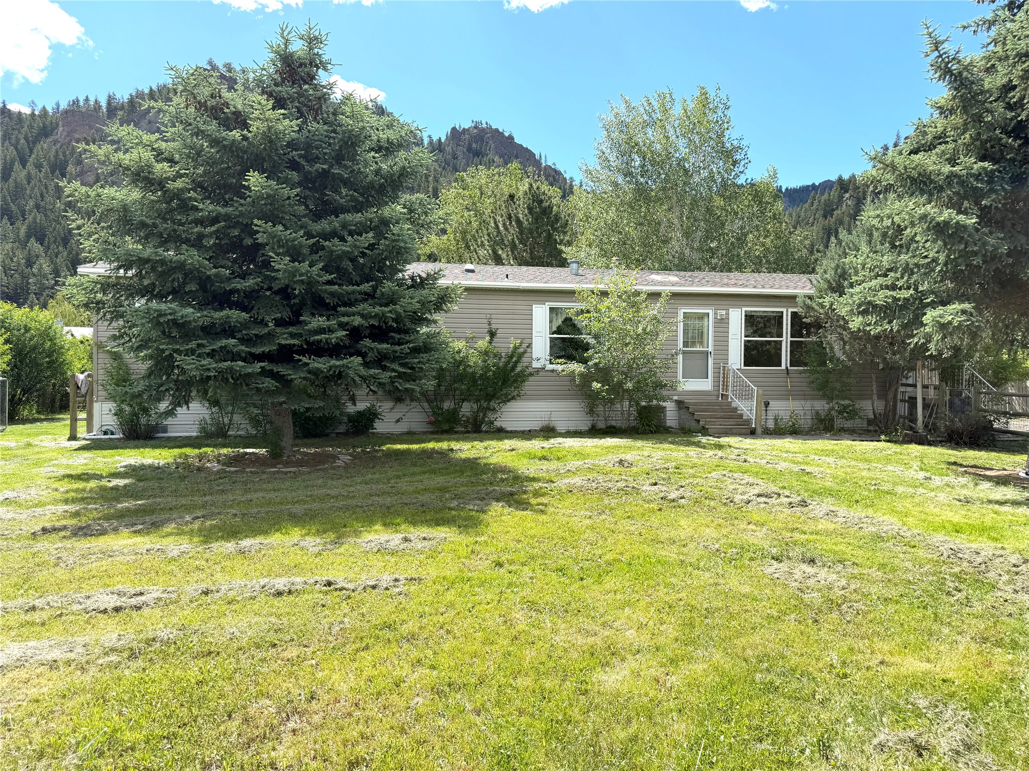 29 River Drive — photo